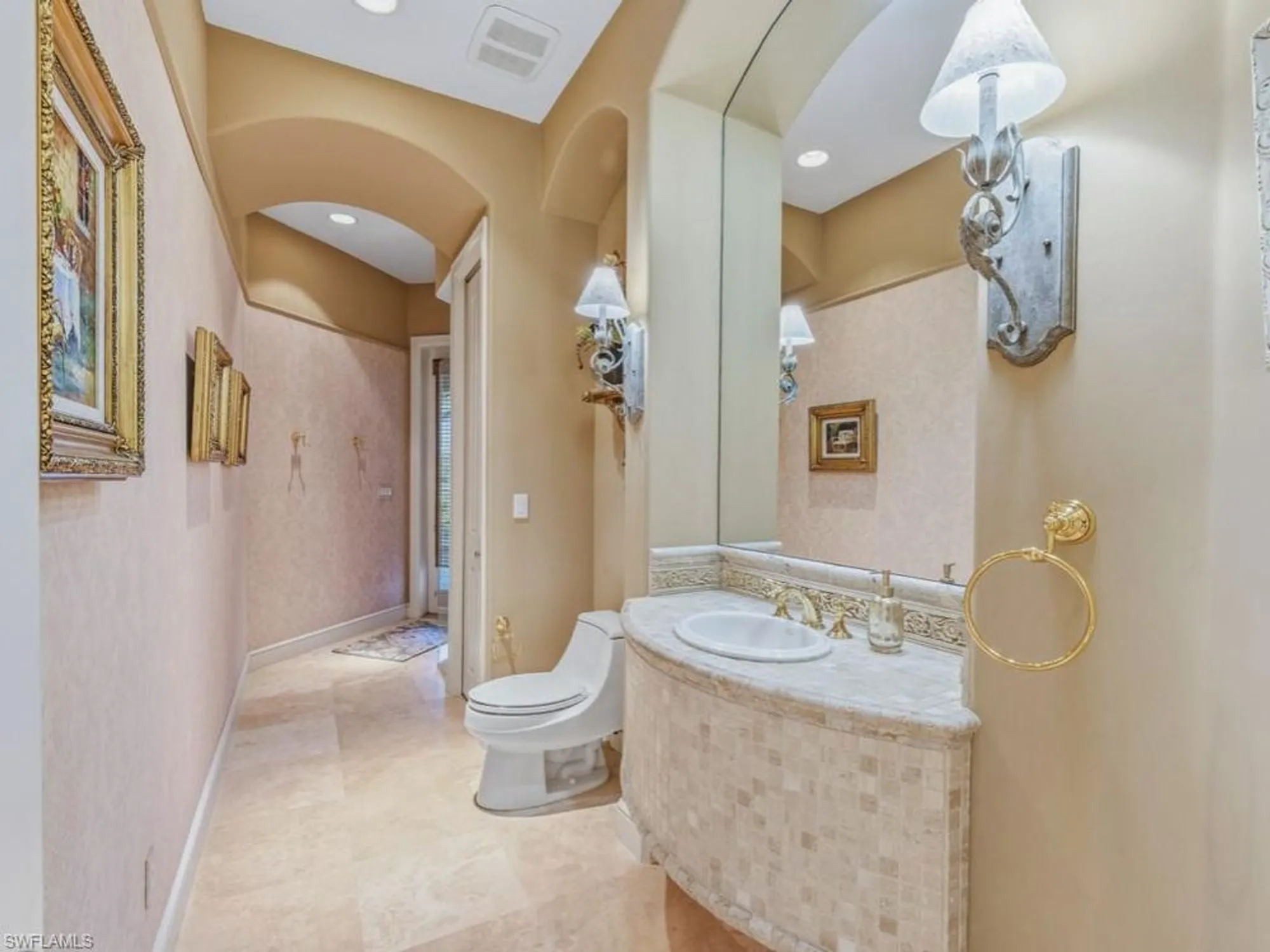 Property Slideshow image 25 of 48 | 3440 creekview dr, Bonita Springs, FL, 34134