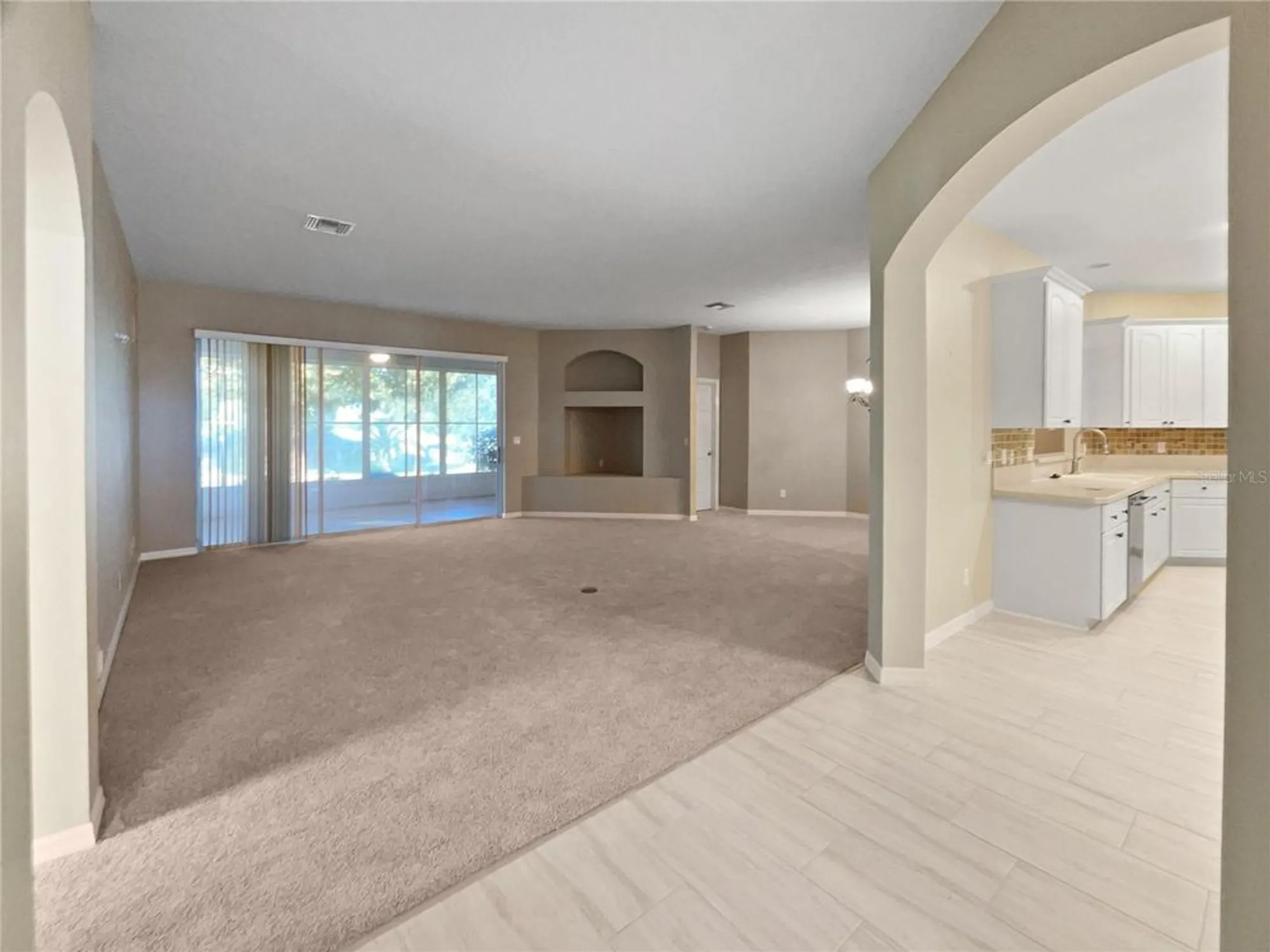Property Slideshow image 3 of 36 | 5331 indian ocean loop, Tavares, FL, 32778