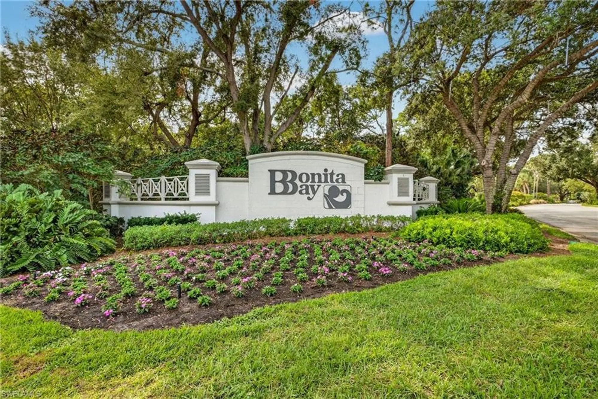 Property Slideshow image 36 of 44 | 3821 woodlake dr, Bonita Springs, FL, 34134