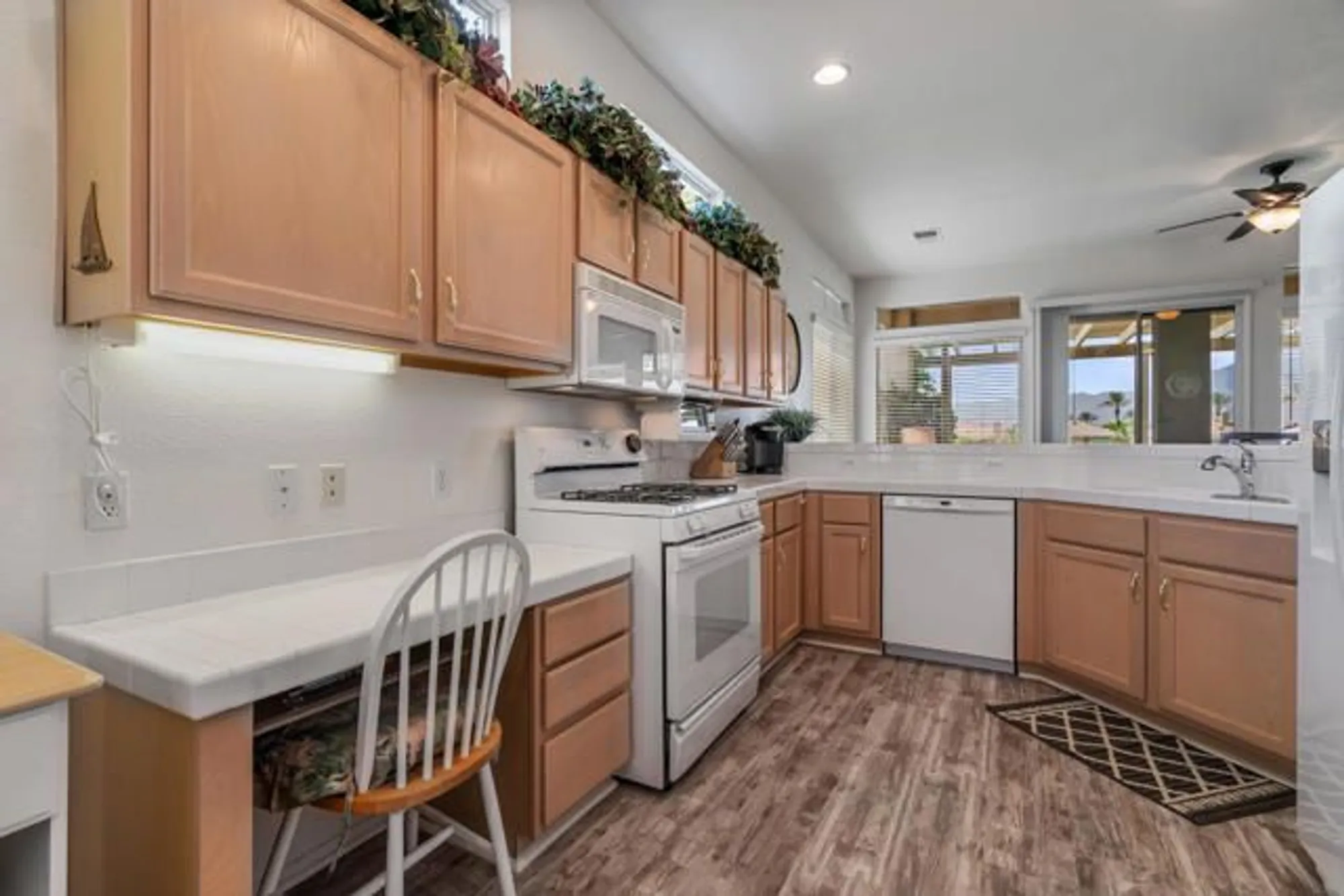 Property Slideshow image 18 of 57 | 44591 s heritage palms dr, Indio, CA, 92201