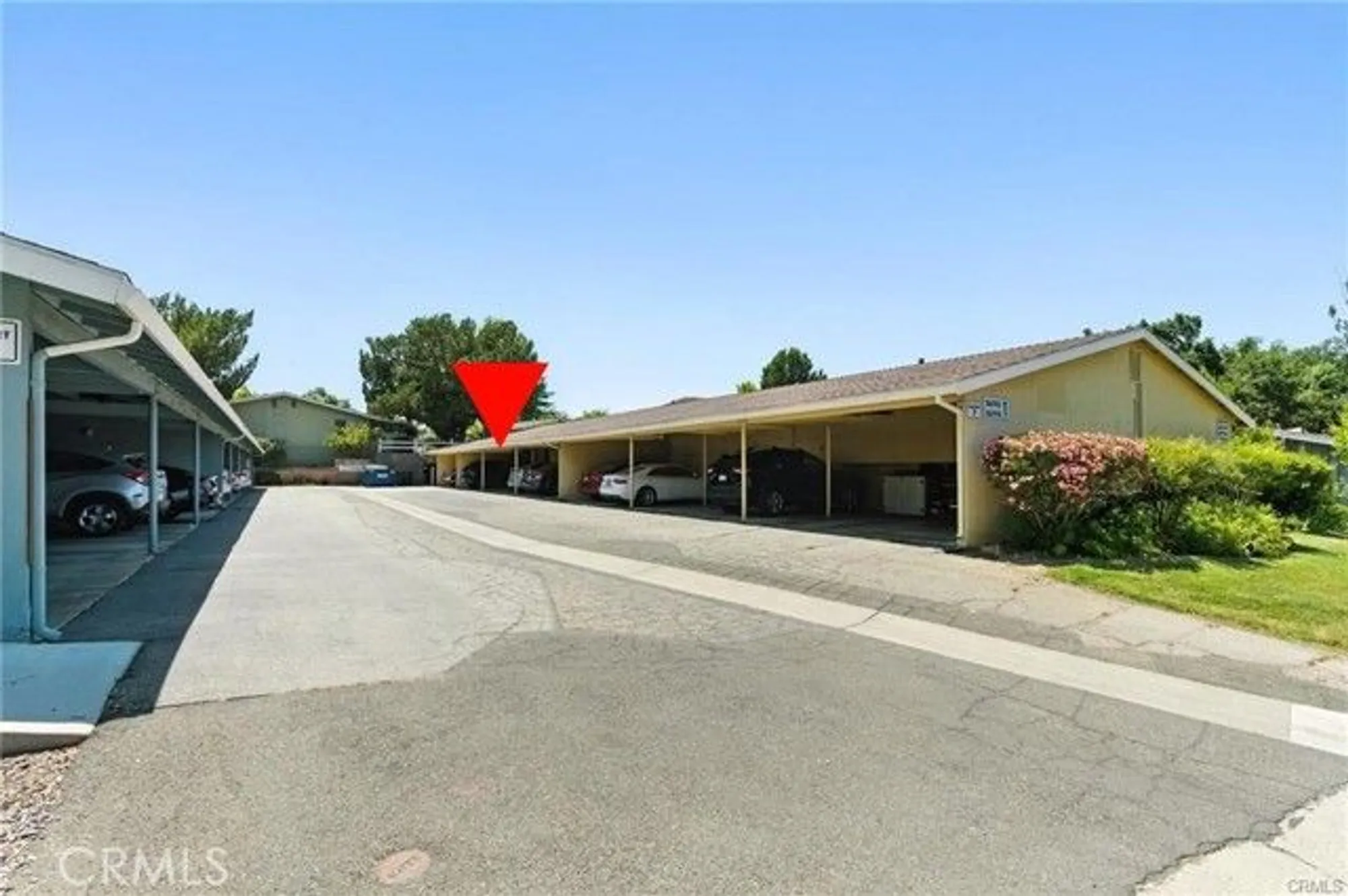 Property Slideshow image 27 of 53 | 26745 oak crossing rd d, Newhall, CA, 91321