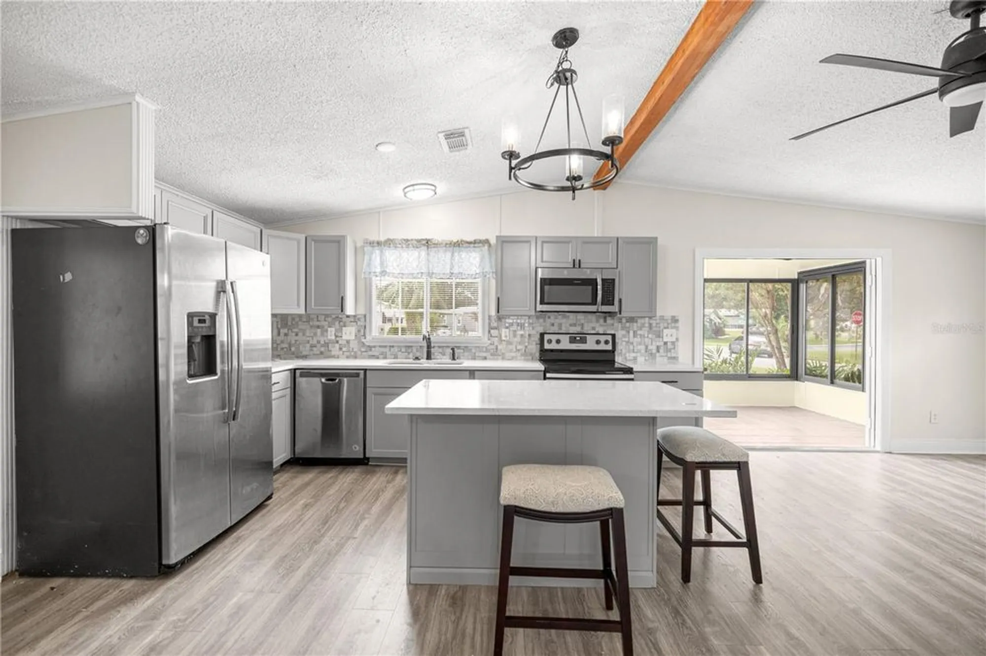 Property Slideshow image 5 of 24 | 1013 ann ave, Lady Lake, FL, 32159