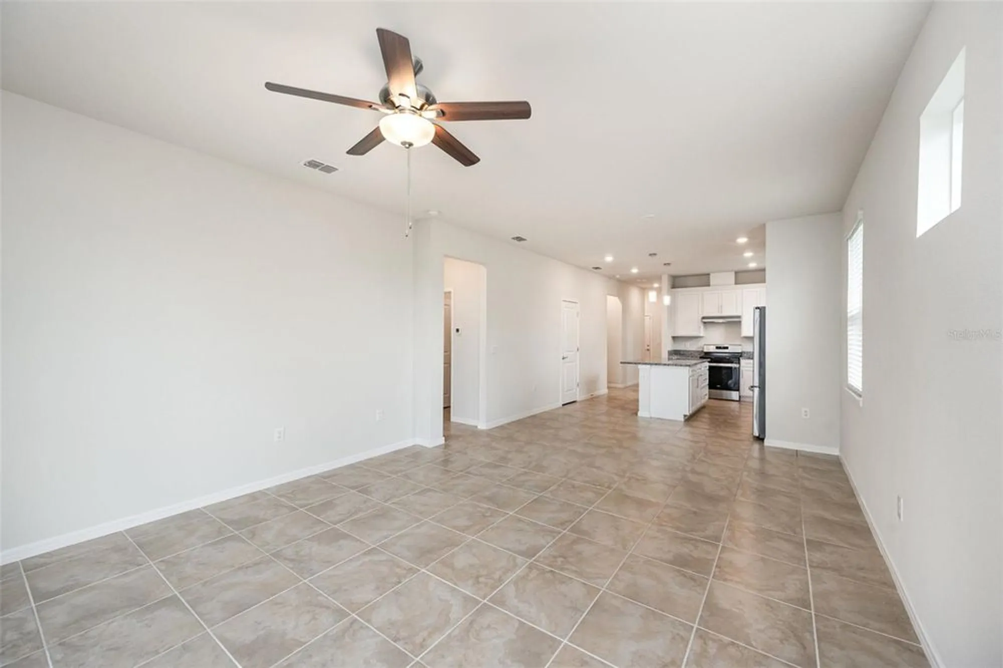 Property Slideshow image 4 of 27 | 2587 cliff way, Saint Cloud, FL, 34771
