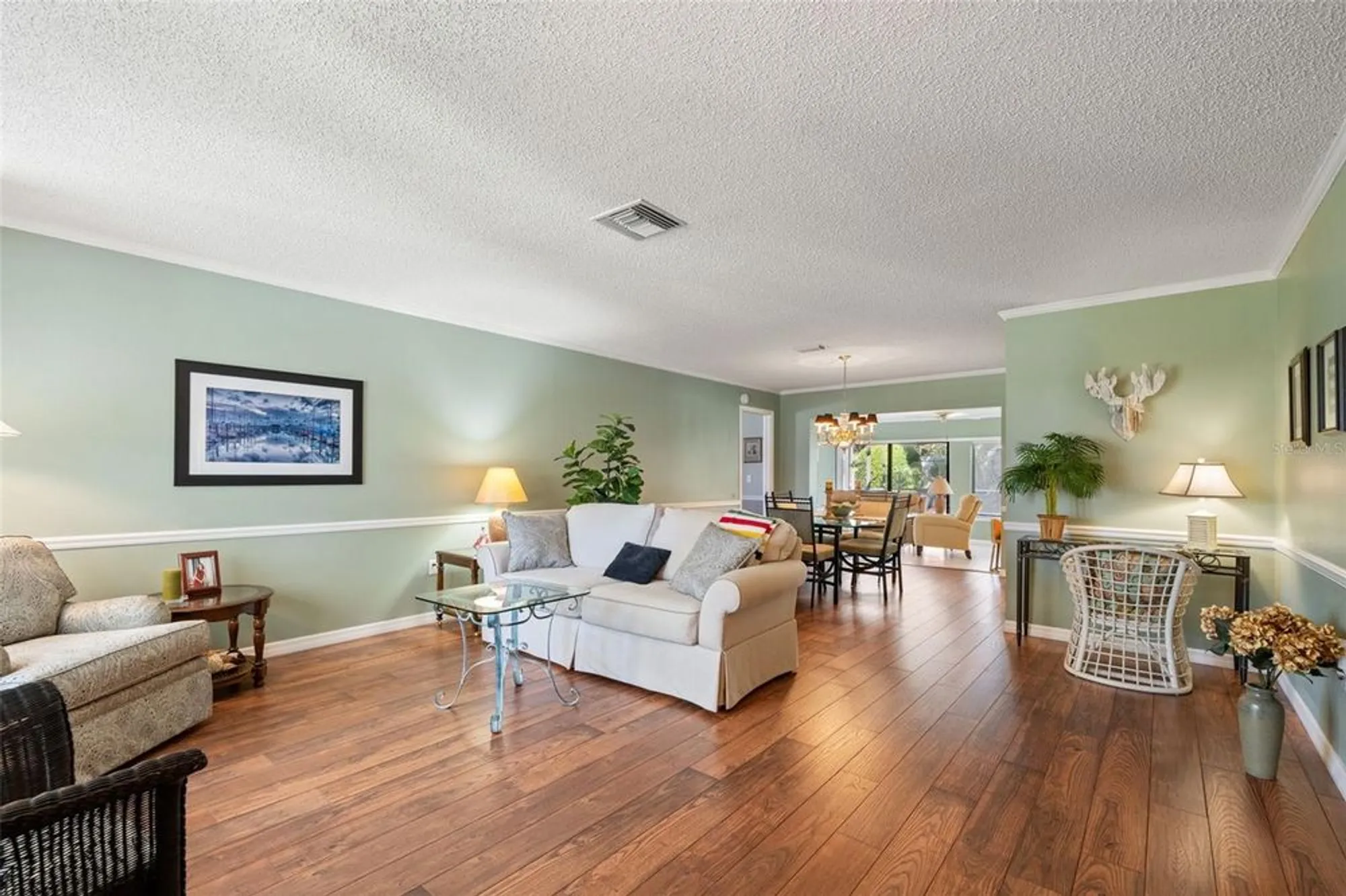 Property Slideshow image 10 of 77 | 2647 royal ridge dr, Spring Hill, FL, 34606
