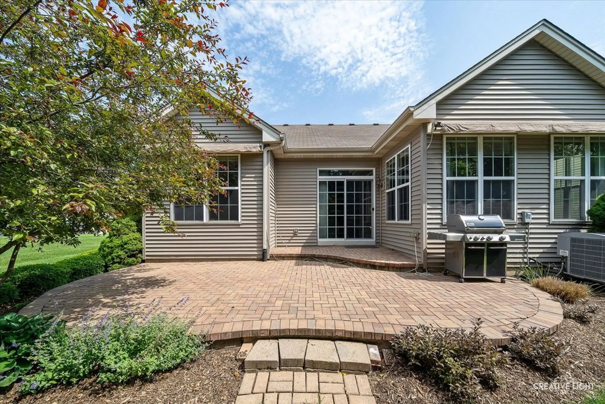 Property Slideshow image 21 of 29 | 2924 raleigh ct, Naperville, IL, 60564