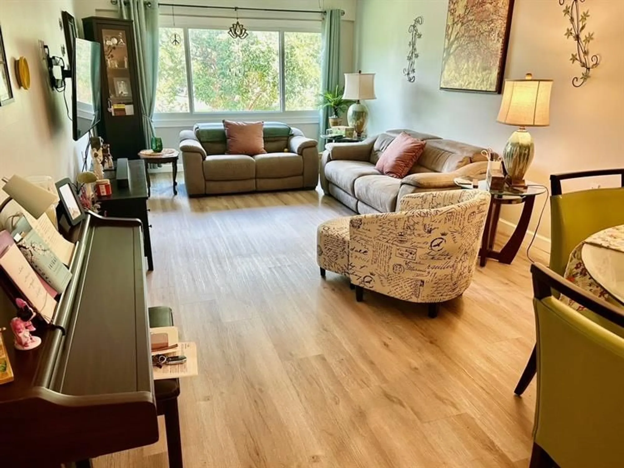 Property Slideshow image 2 of 22 | 2614 nassau bnd apt d2, Coconut Creek, FL, 33066