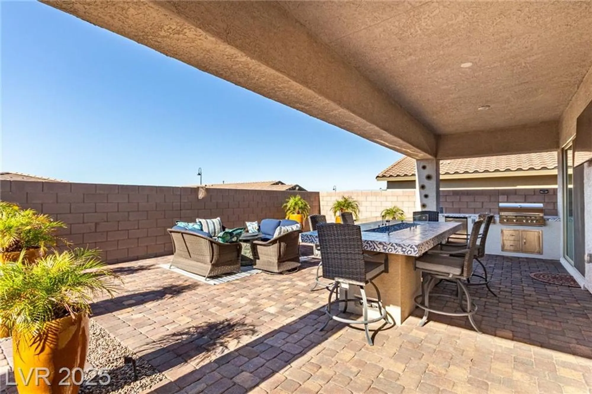 Property Slideshow image 35 of 43 | 685 sunray park st, Henderson, NV, 89011
