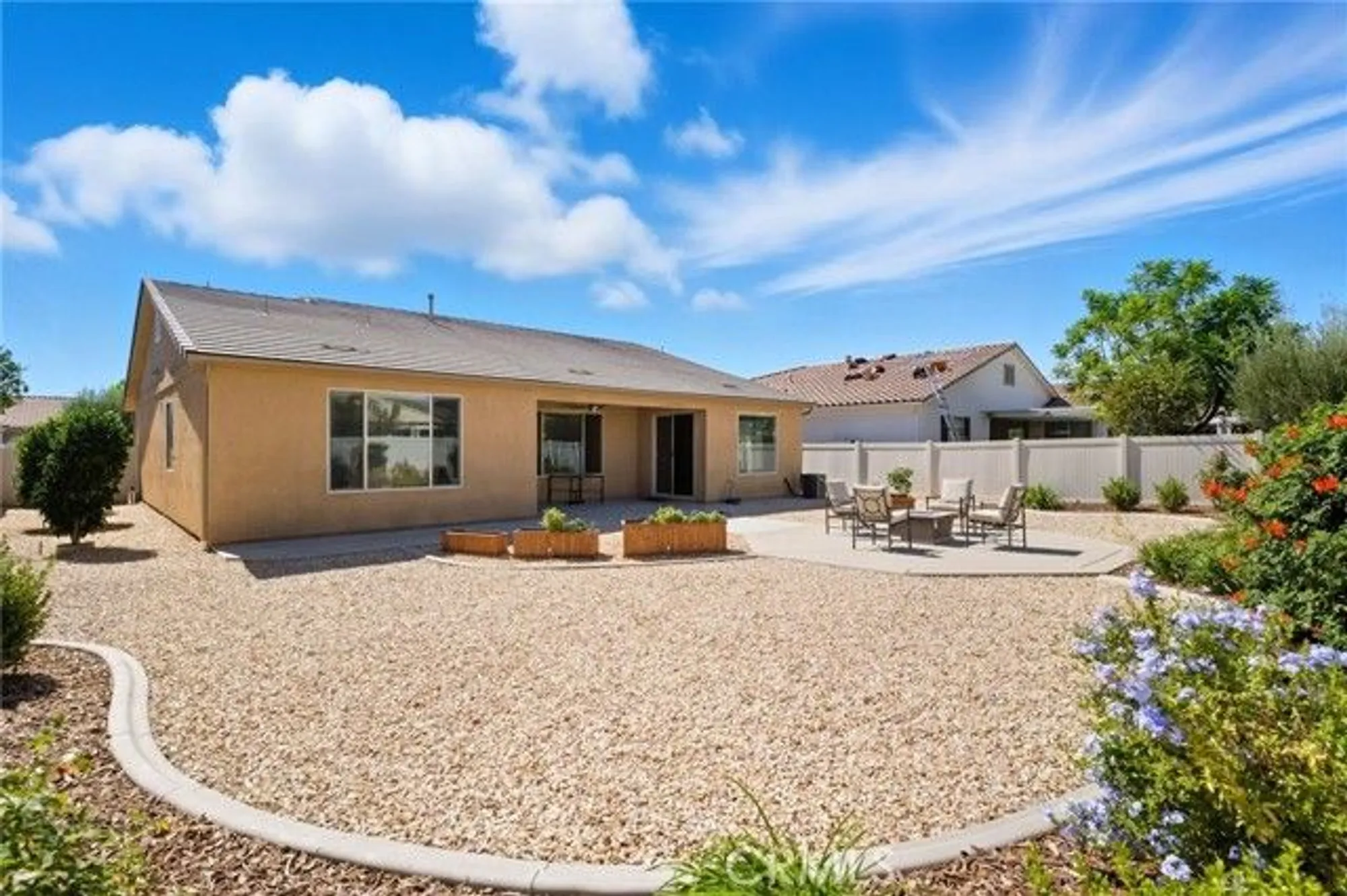 Property Slideshow image 33 of 43 | 5584 corte del mar, Hemet, CA, 92545