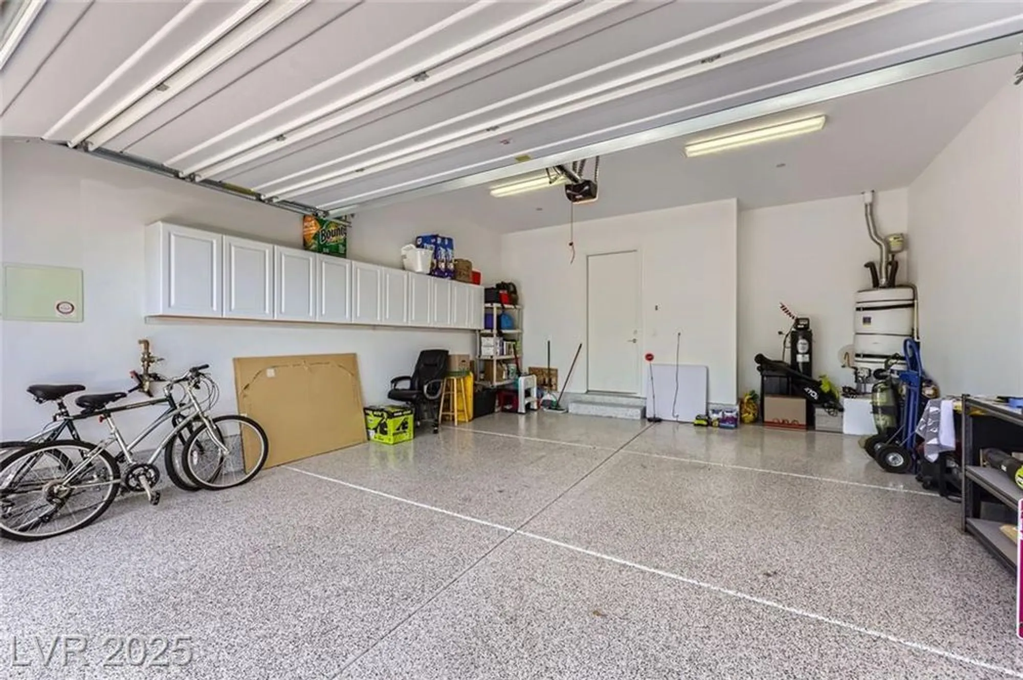 Property Slideshow image 19 of 45 | 800 rosewater dr, Henderson, NV, 89011