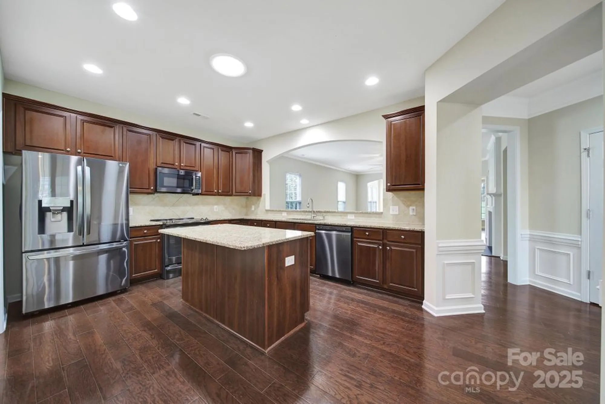 Property Slideshow image 9 of 48 | 1024 mesa verde dr, Fort Mill, SC, 29707