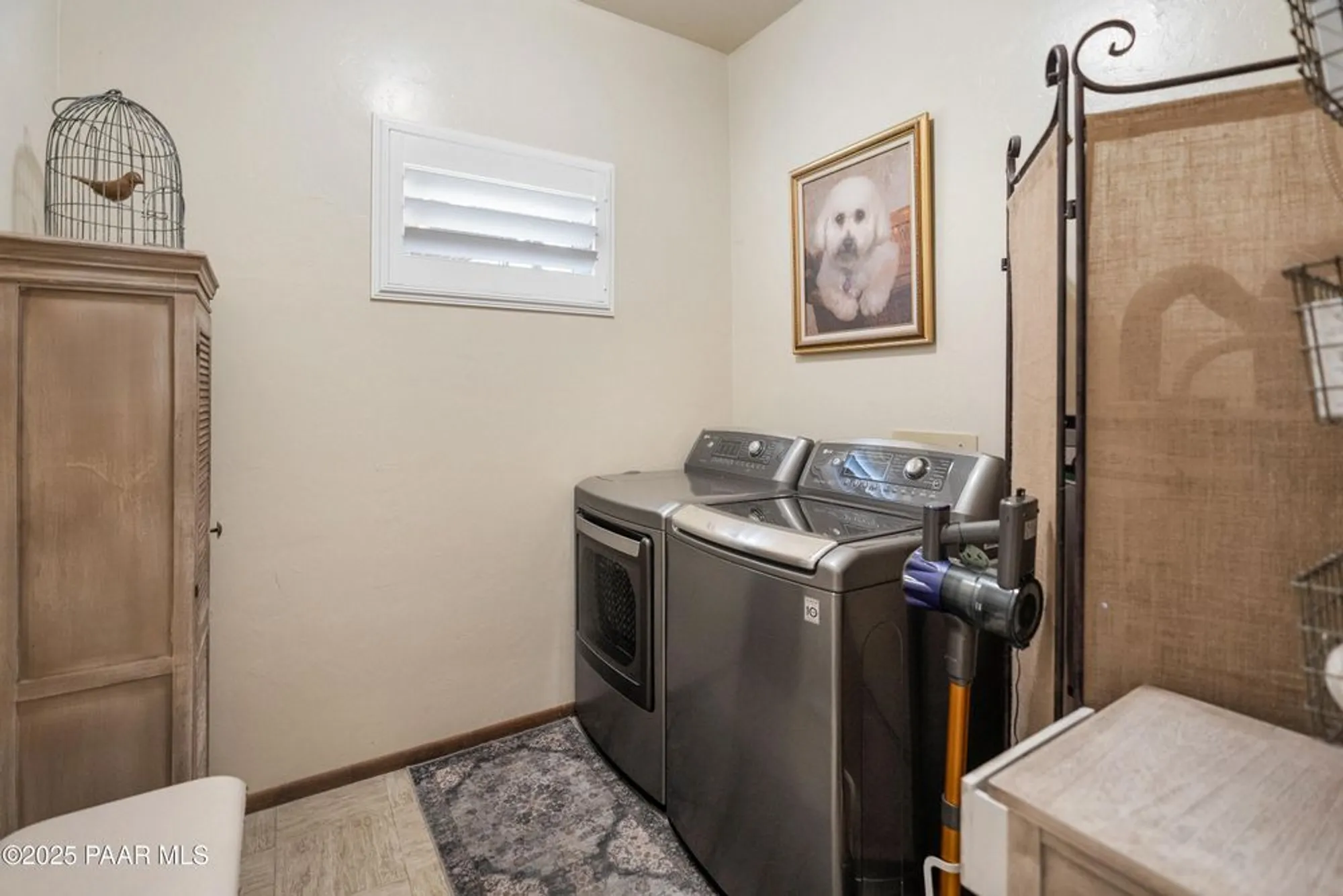 Property Slideshow image 31 of 45 | 722 sunrise blvd, Prescott, AZ, 86301