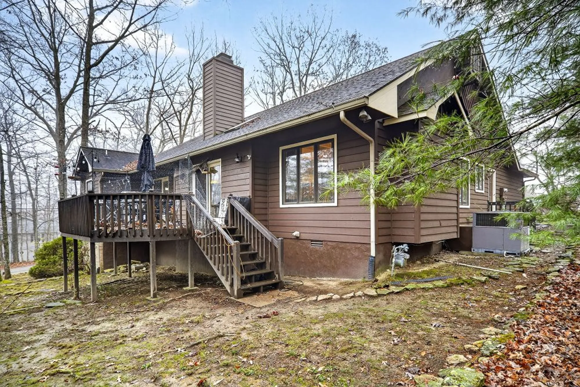 Property Slideshow image 24 of 29 | 213 lakeside dr, Crossville, TN, 38558