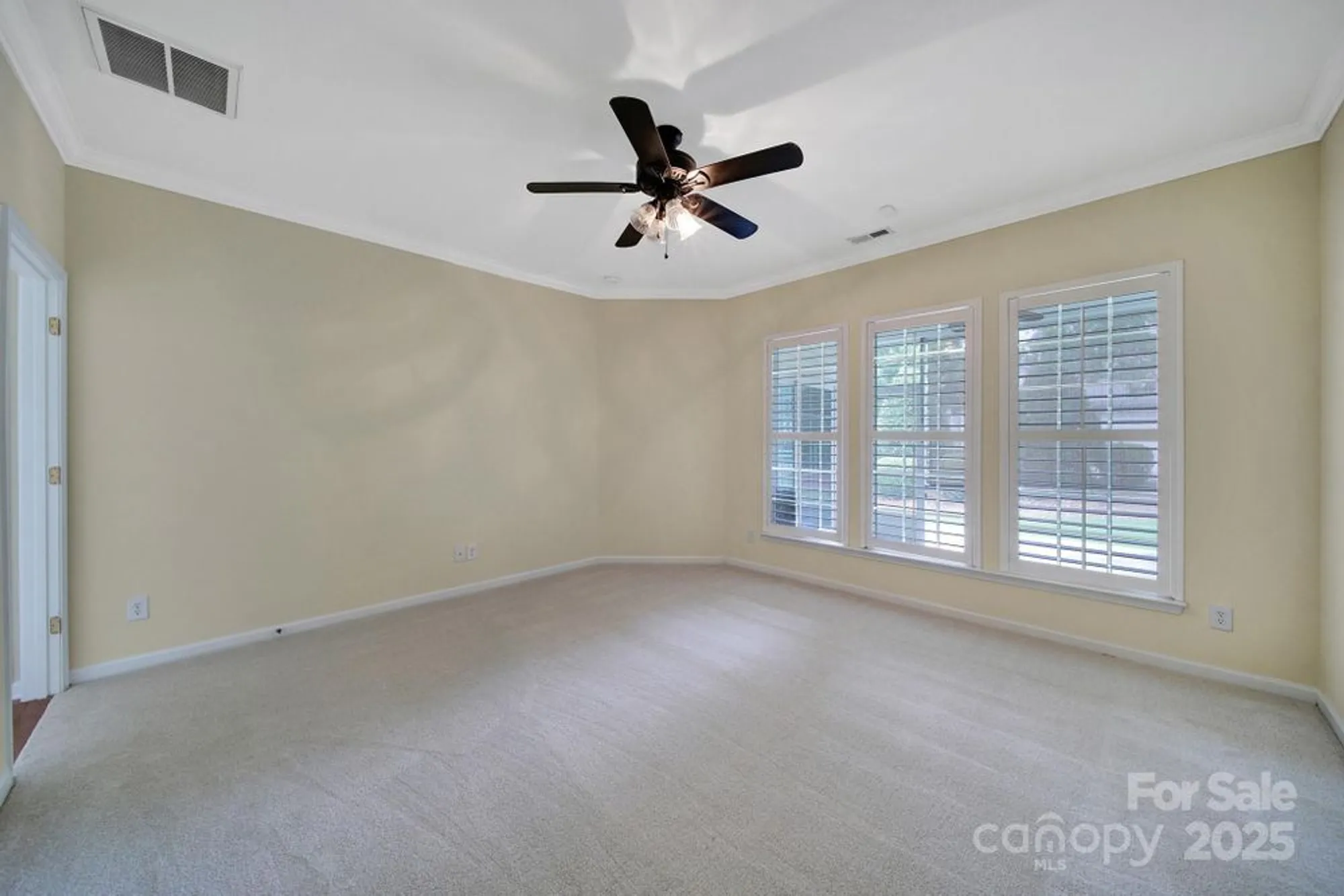 Property Slideshow image 14 of 47 | 9020 smokey hill ln, Fort Mill, SC, 29707