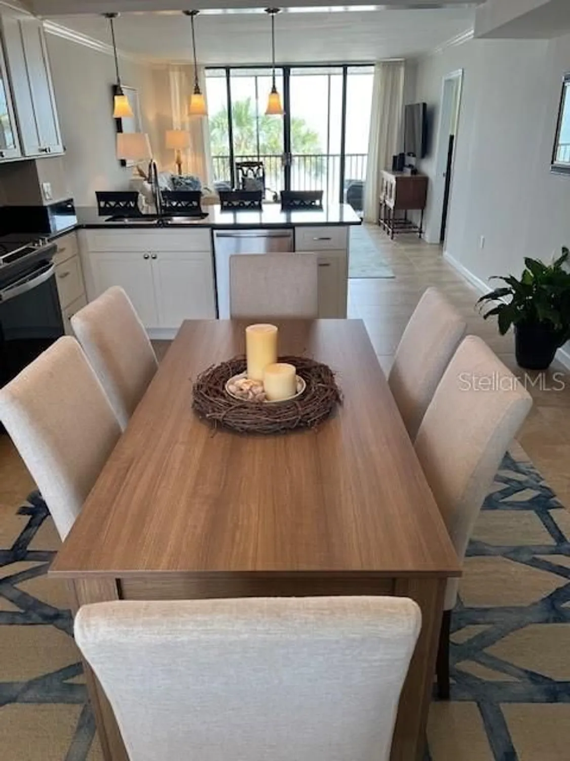 Property Slideshow image 7 of 28 | 18304 gulf blvd 309, Redington Shores, FL, 33708