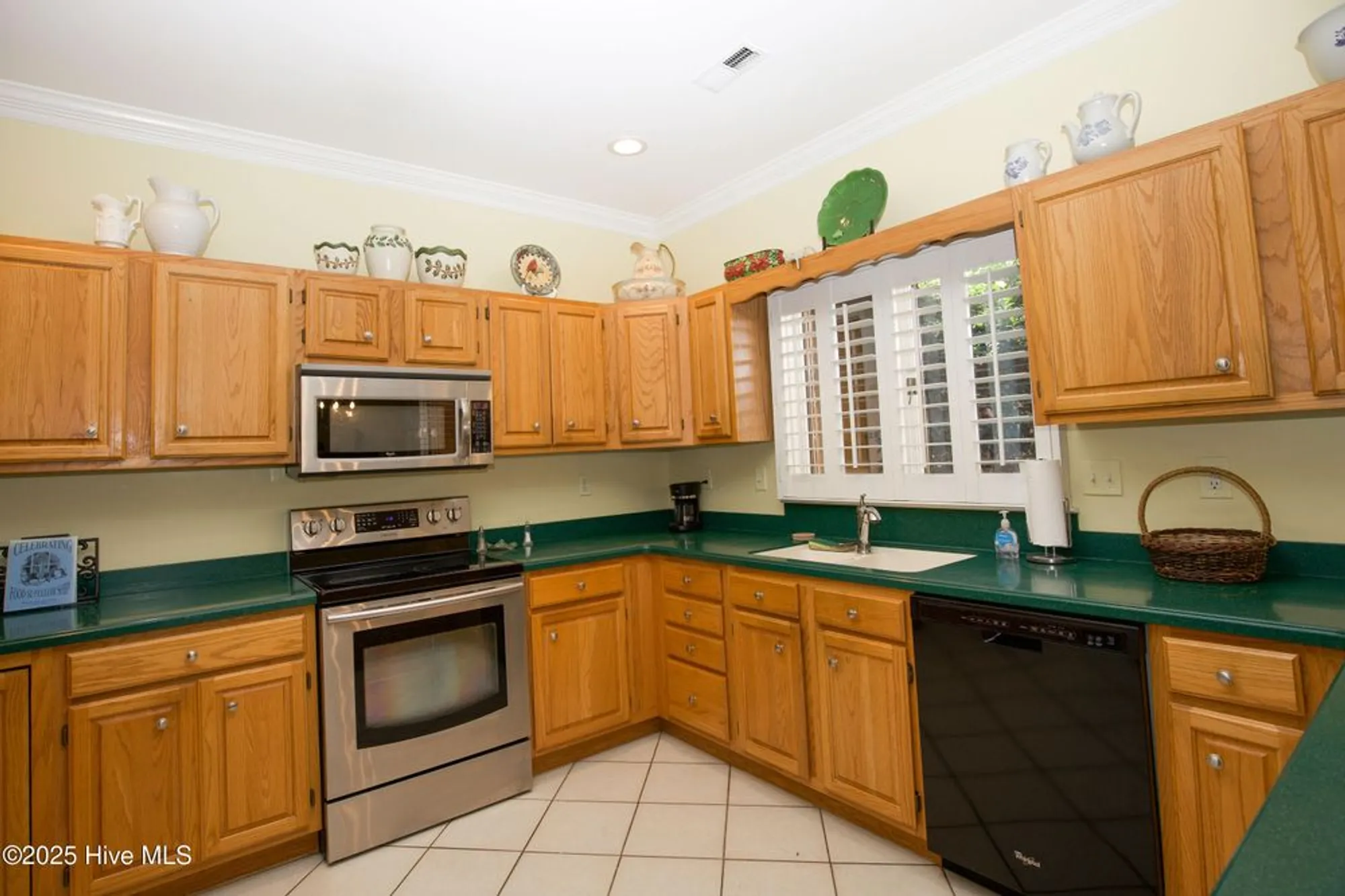 Property Slideshow image 15 of 49 | 737 burlwood dr, Southern Pines, NC, 28387