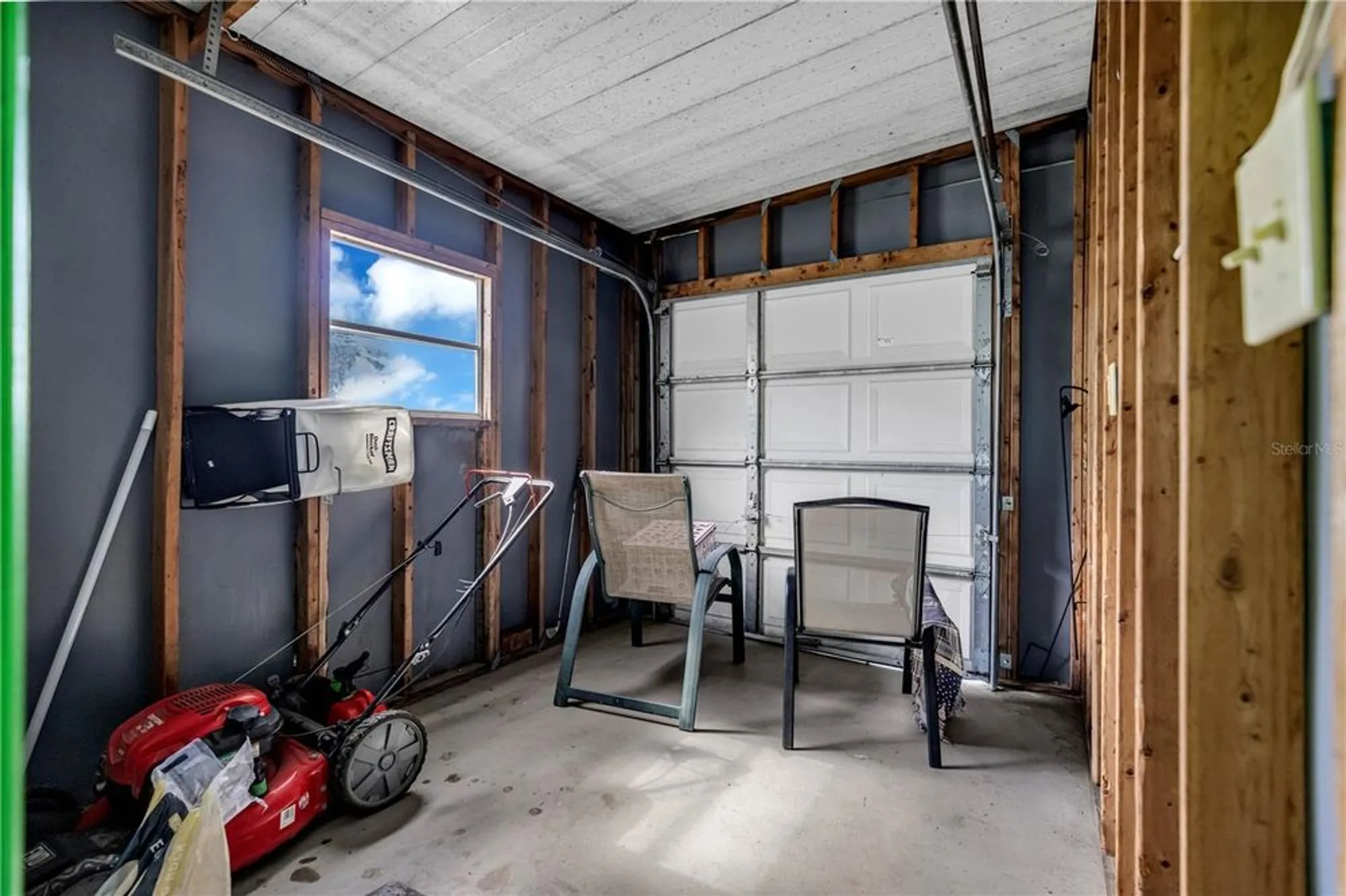 Property Slideshow image 33 of 41 | 1514 e schwartz blvd, Lady Lake, FL, 32159