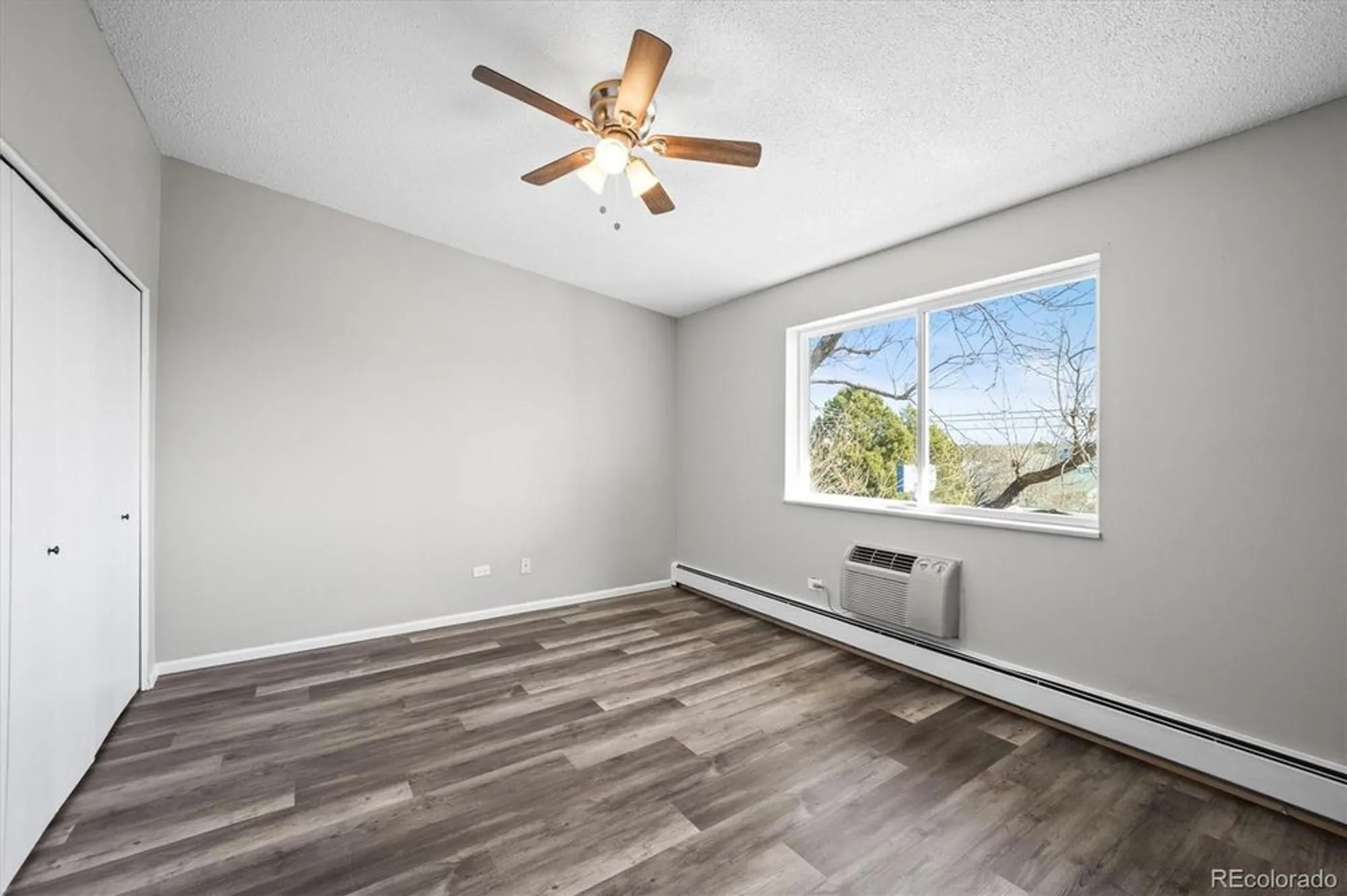 Property Slideshow image 23 of 27 | 495 s dayton st 1d, Denver, CO, 80247