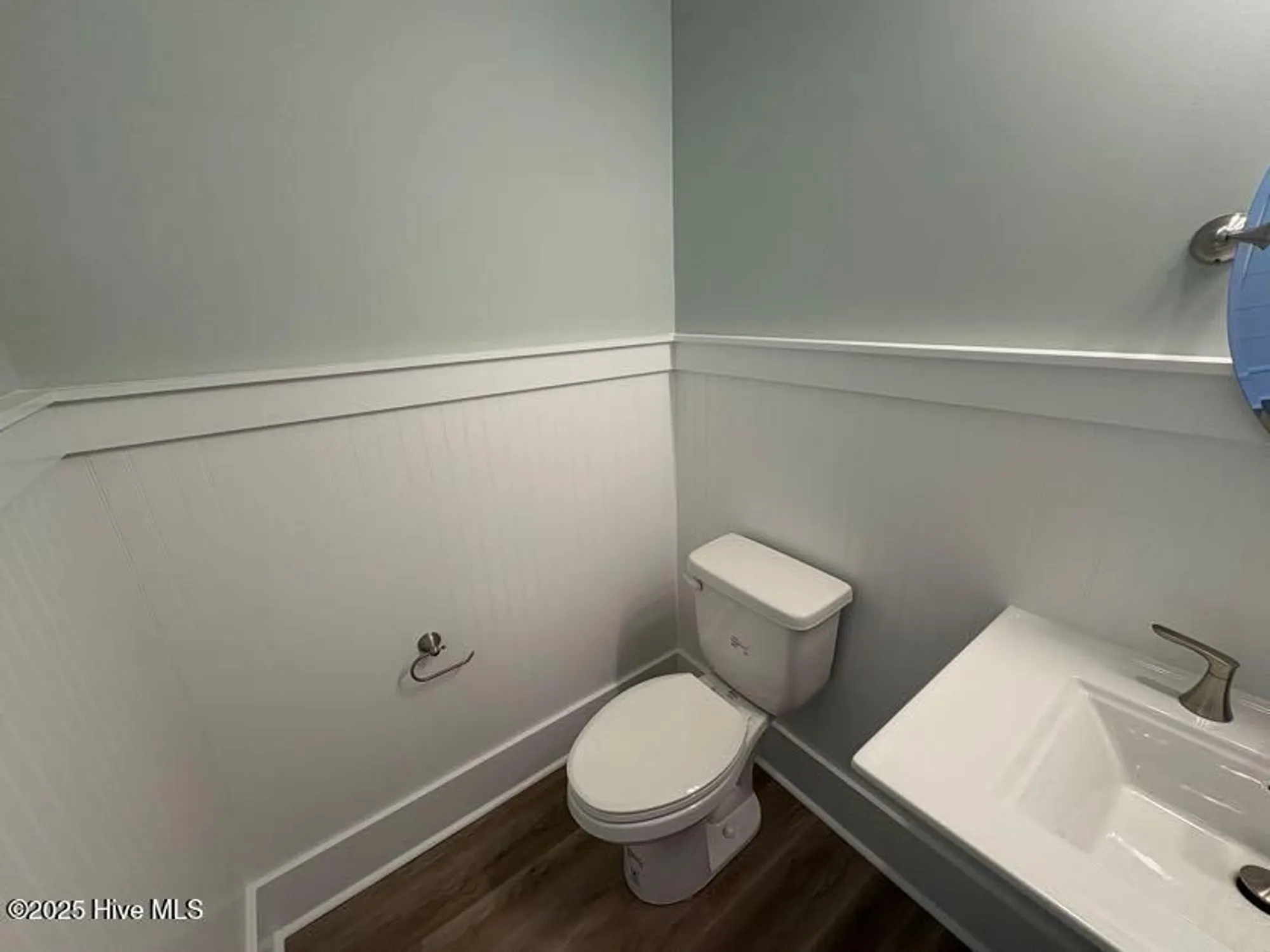 Property Slideshow image 16 of 34 | 335 longhill dr, Wilmington, NC, 28412