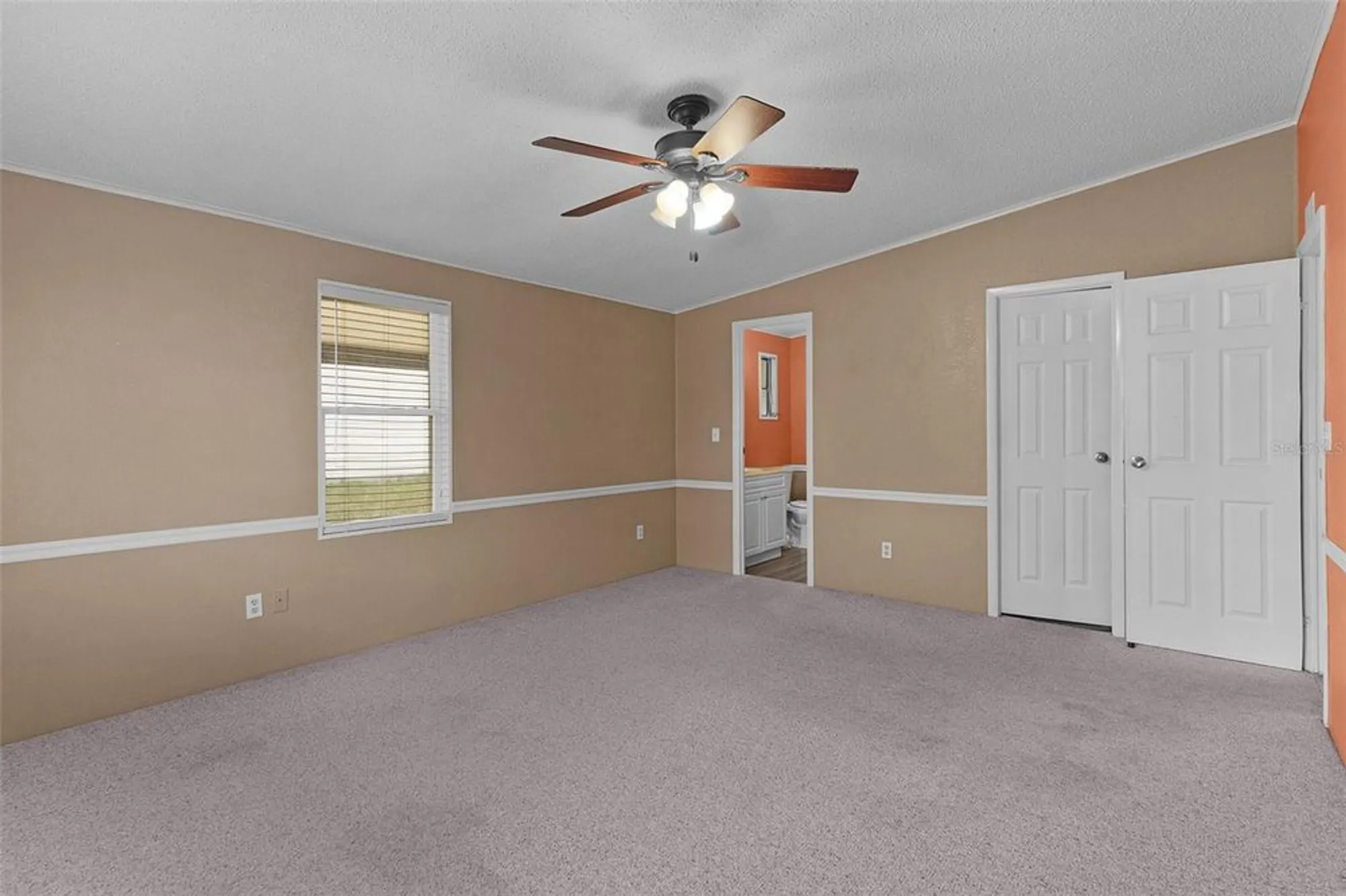 Property Slideshow image 19 of 46 | 817 hibiscus dr, The Villages, FL, 32159