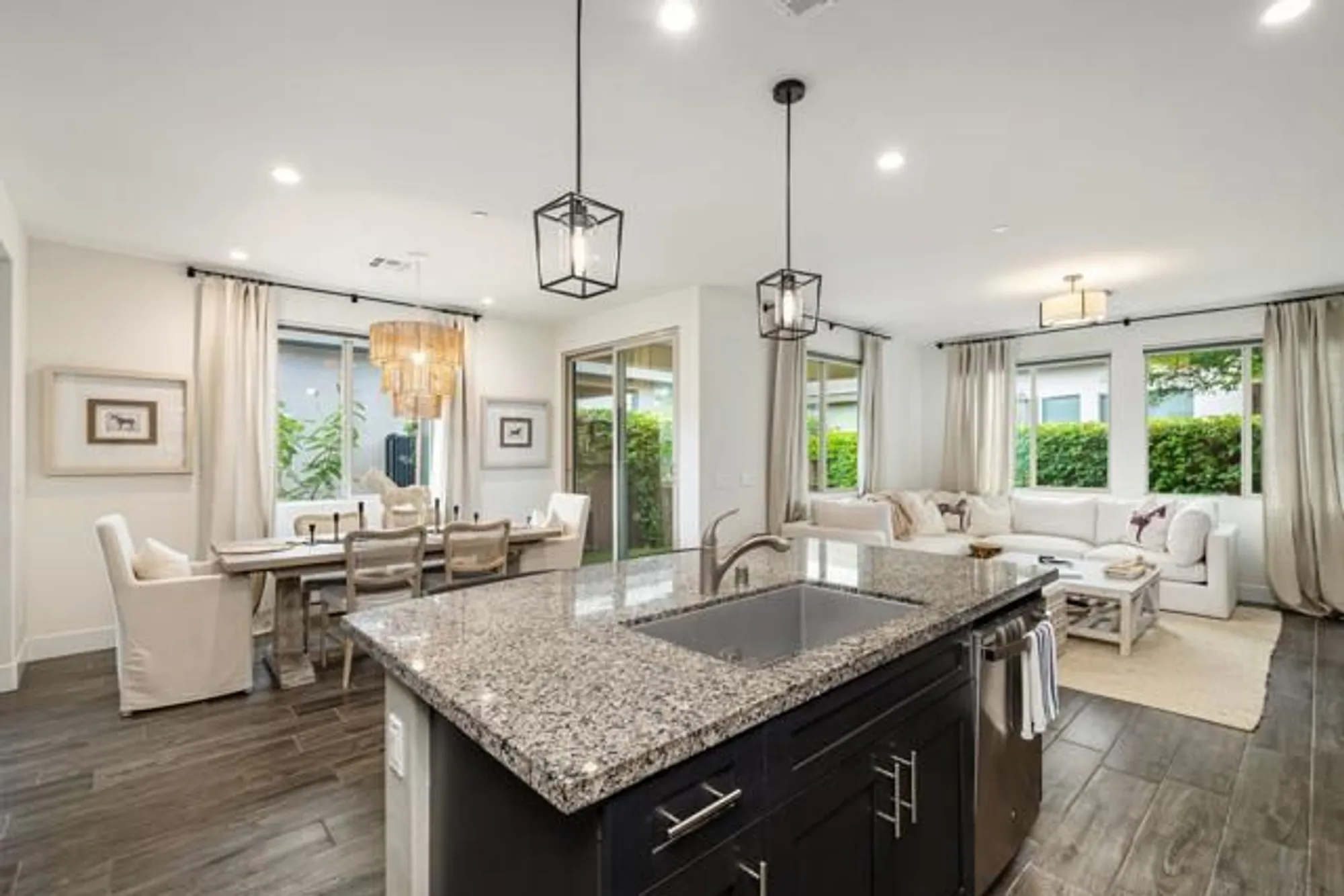 Property Slideshow image 16 of 55 | 51725 ponderosa dr, Indio, CA, 92201