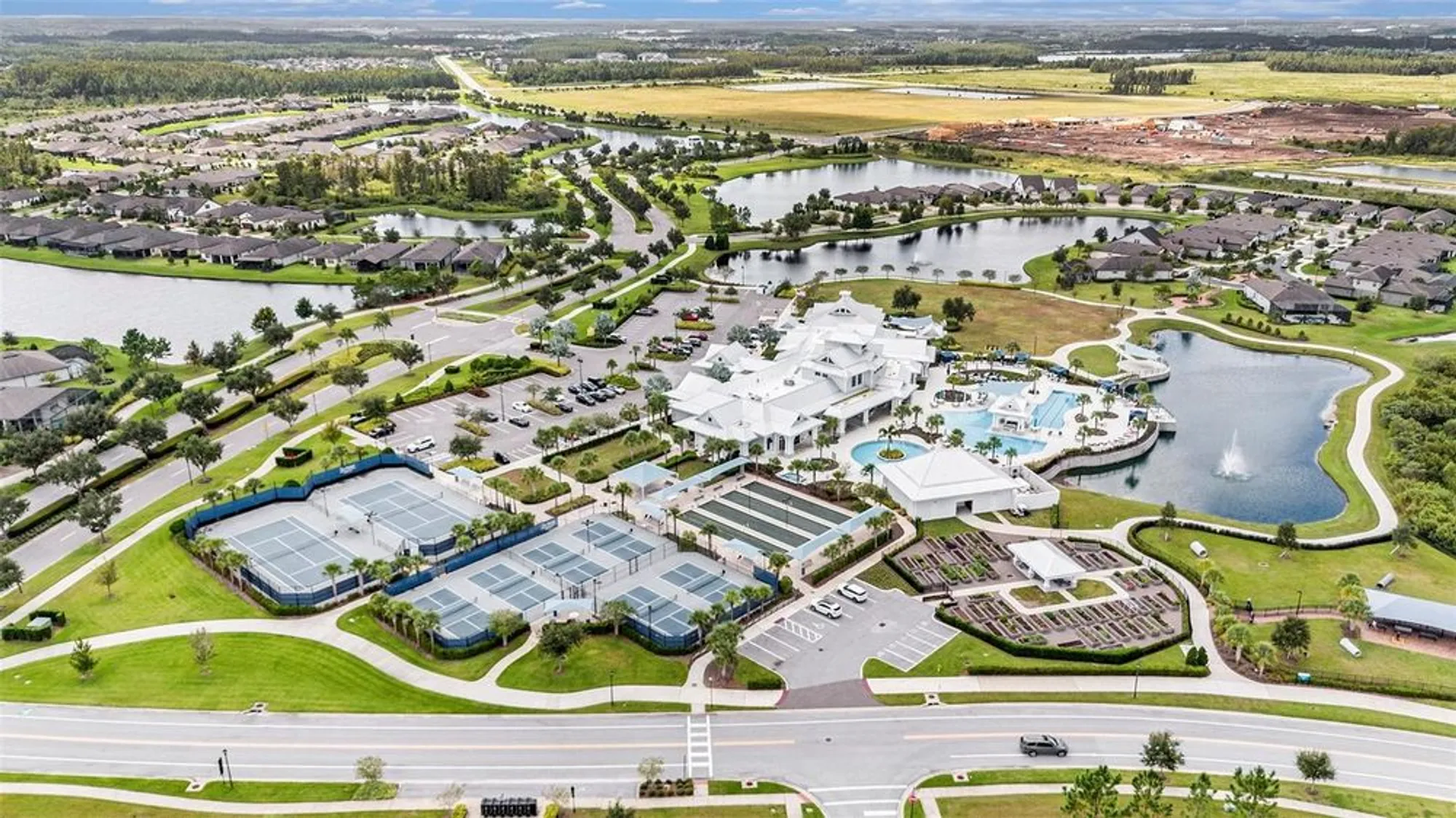 Property Slideshow image 25 of 29 | 6041 shorebird br, Land O Lakes, FL, 34638