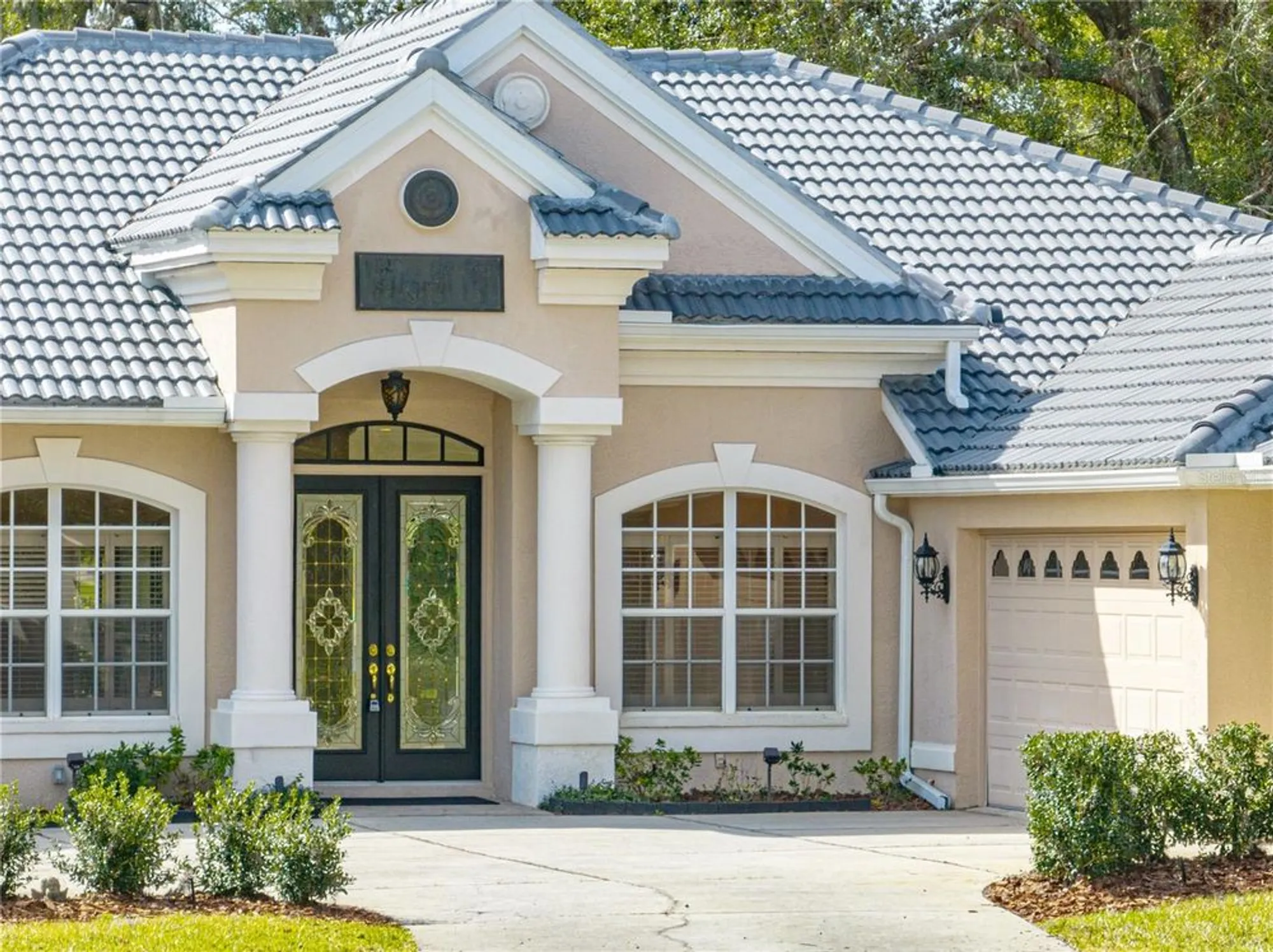 Property Slideshow image 6 of 74 | 12632 oak hollow ct, Dade City, FL, 33525