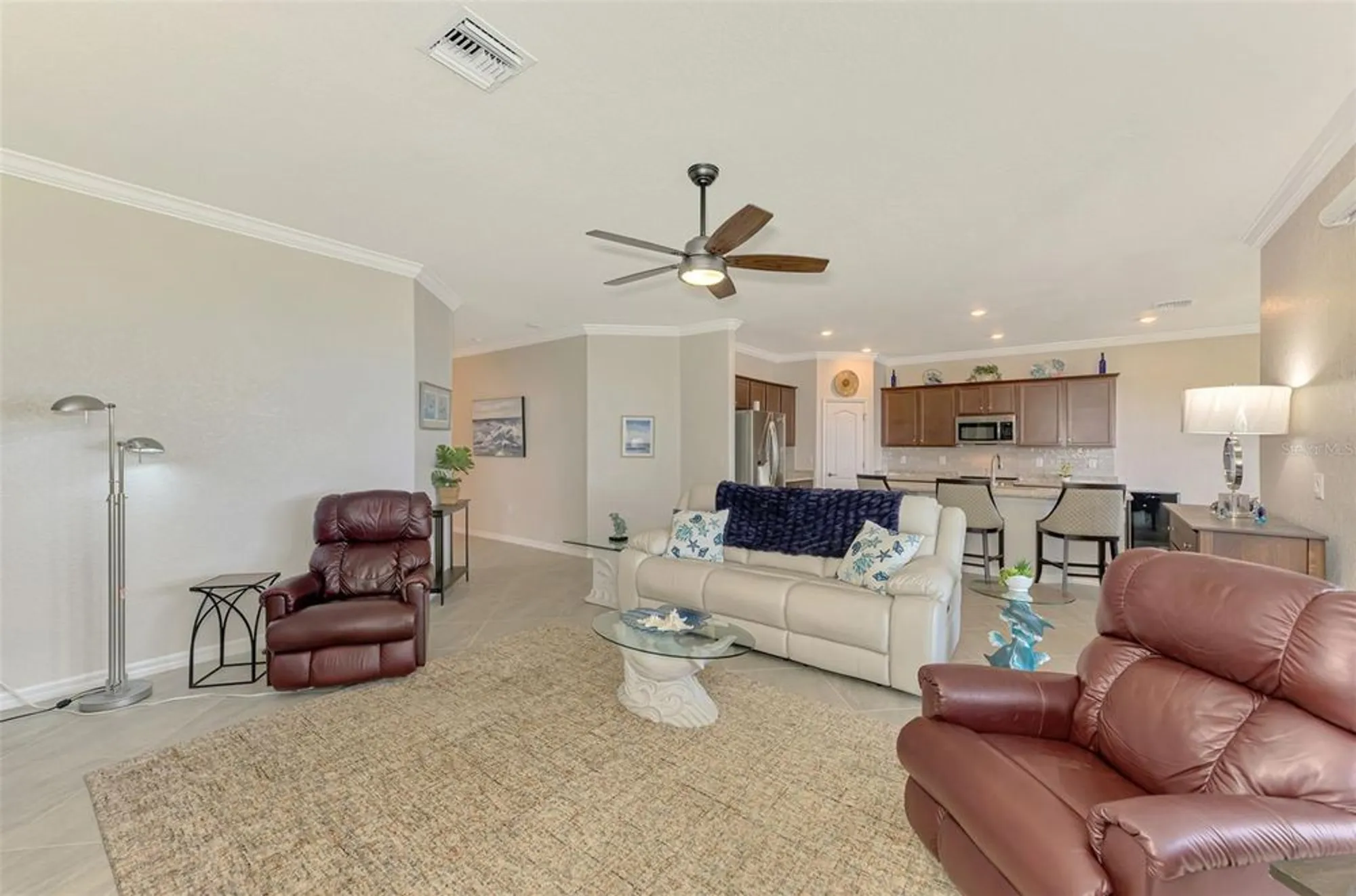 Property Slideshow image 21 of 95 | 24128 spartina dr, Venice, FL, 34293