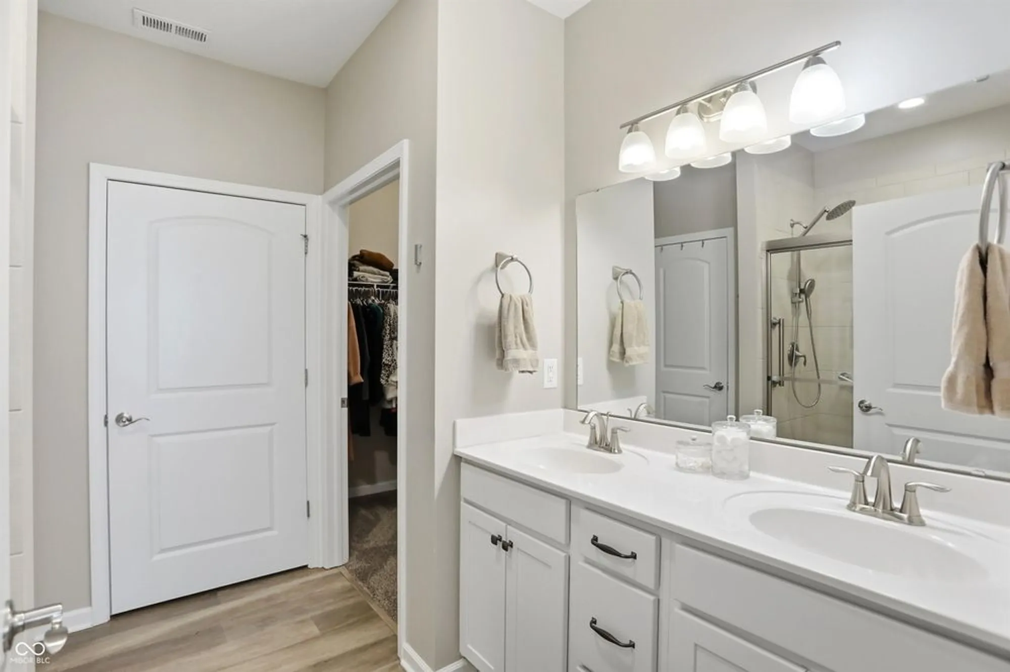 Property Slideshow image 29 of 49 | 2701 byerly pl, Greenwood, IN, 46143