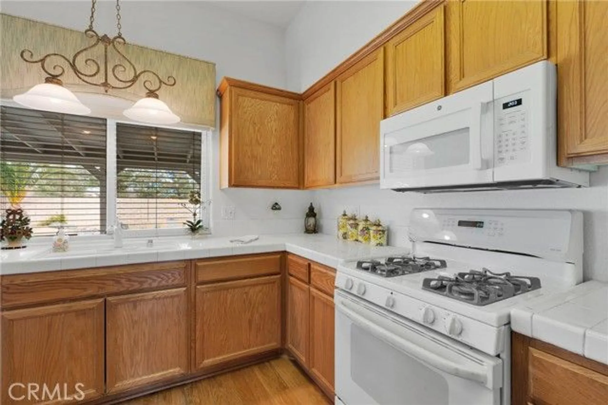 Property Slideshow image 18 of 54 | 19559 northstar ct, Apple Valley, CA, 92308