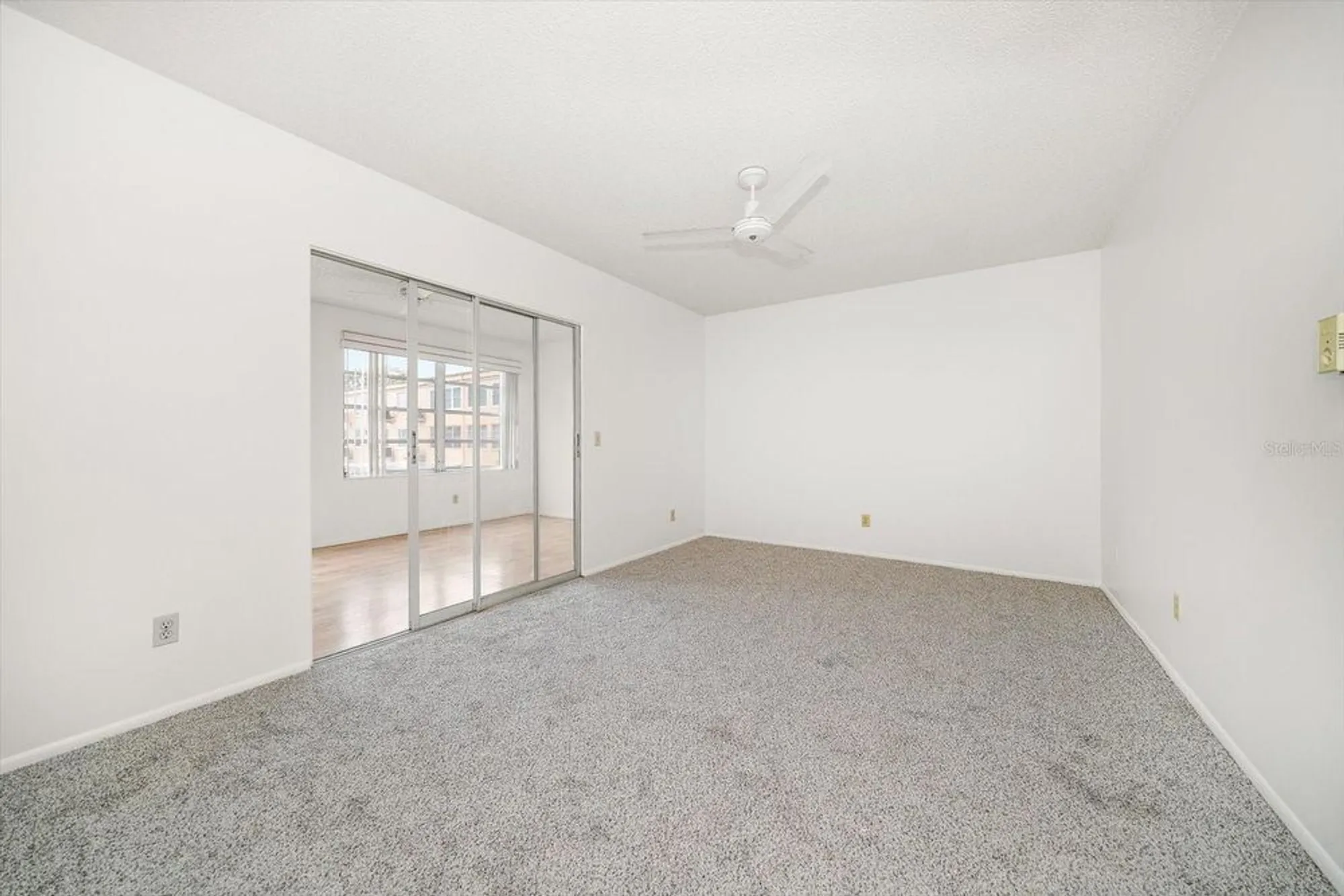 Property Slideshow image 11 of 34 | 2466 ecuadorian way 38, Clearwater, FL, 33763