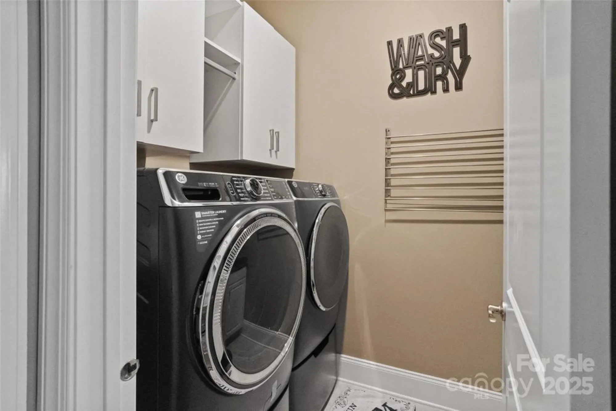 Property Slideshow image 20 of 35 | 12002 cove ct, Charlotte, NC, 28278