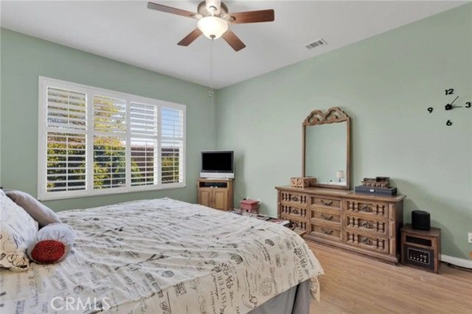 Property Slideshow image 18 of 33 | 10215 wascana ln, Apple Valley, CA, 92308