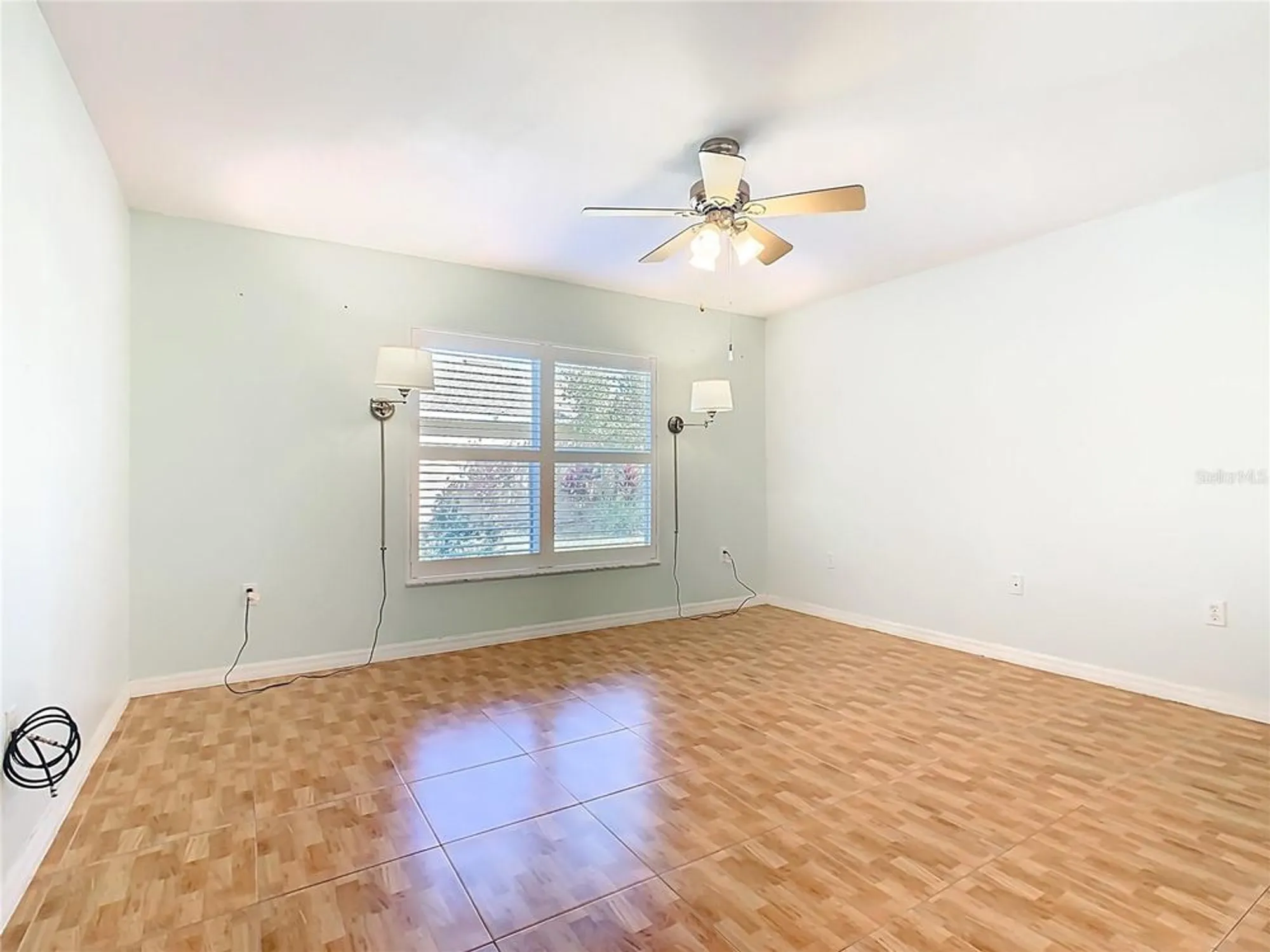 Property Slideshow image 16 of 49 | 205 bell tower xing, Poinciana, FL, 34759