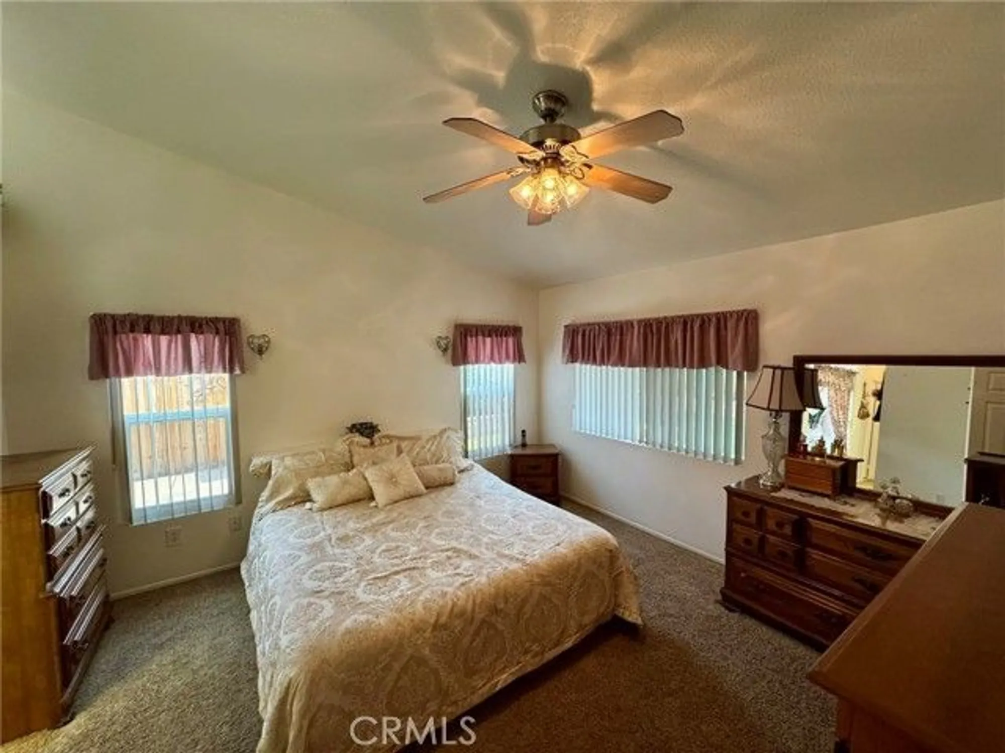 Property Slideshow image 22 of 40 | 29383 lake forest dr, Menifee, CA, 92586