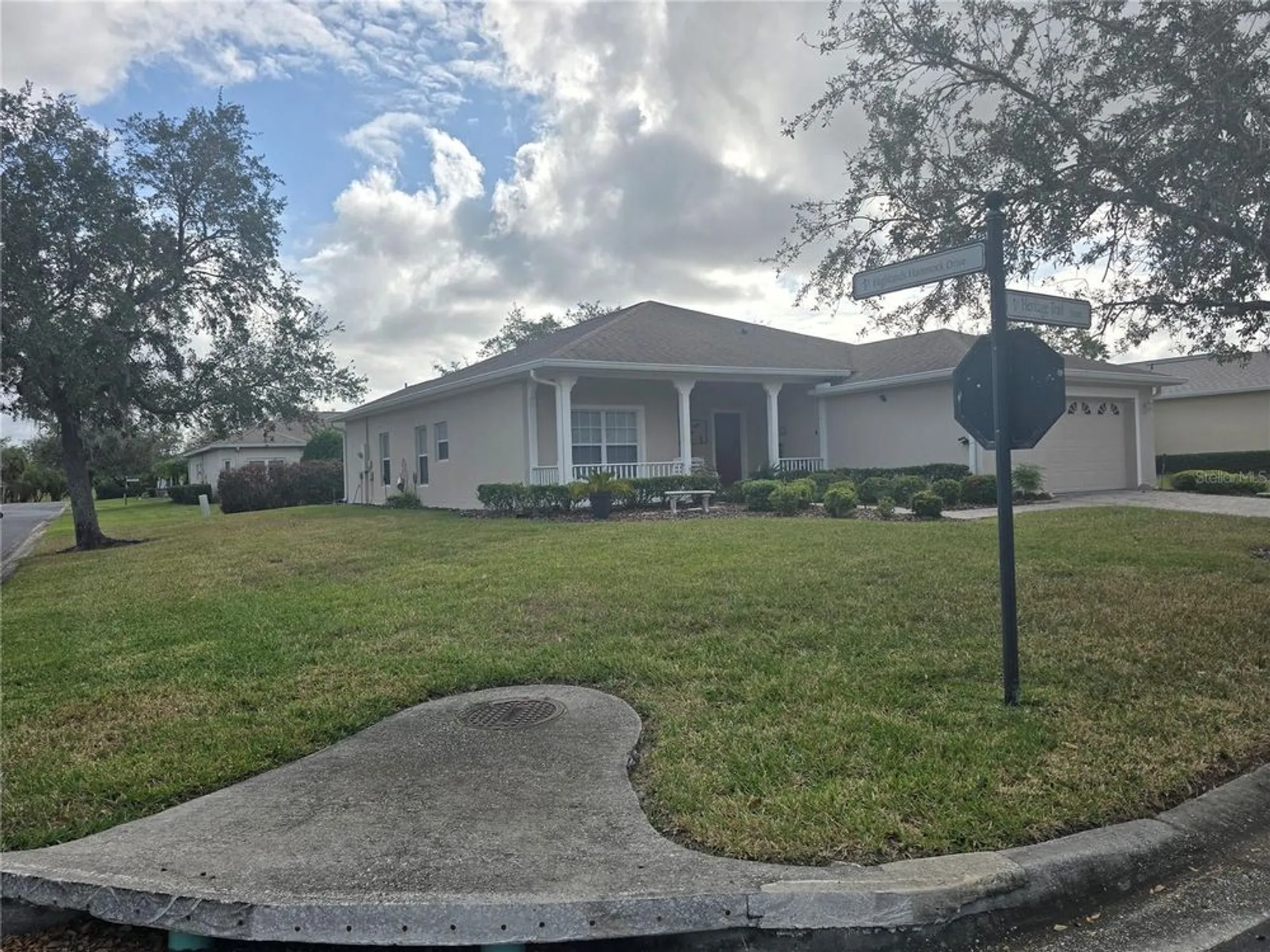 Property Slideshow image 8 of 44 | 501 heritage trail st, Kissimmee, FL, 34759