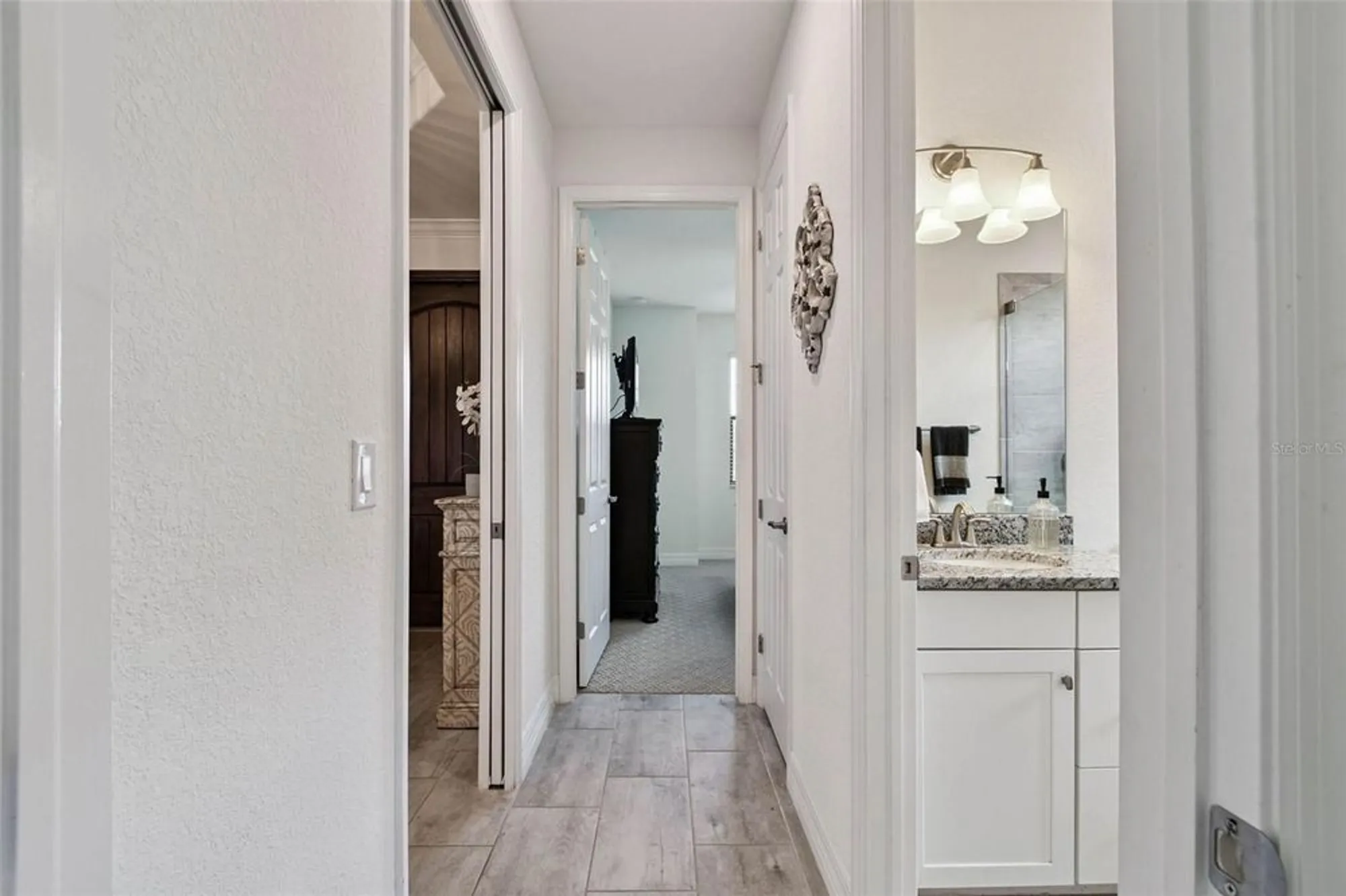 Property Slideshow image 27 of 51 | 24253 gallberry dr, Venice, FL, 34293