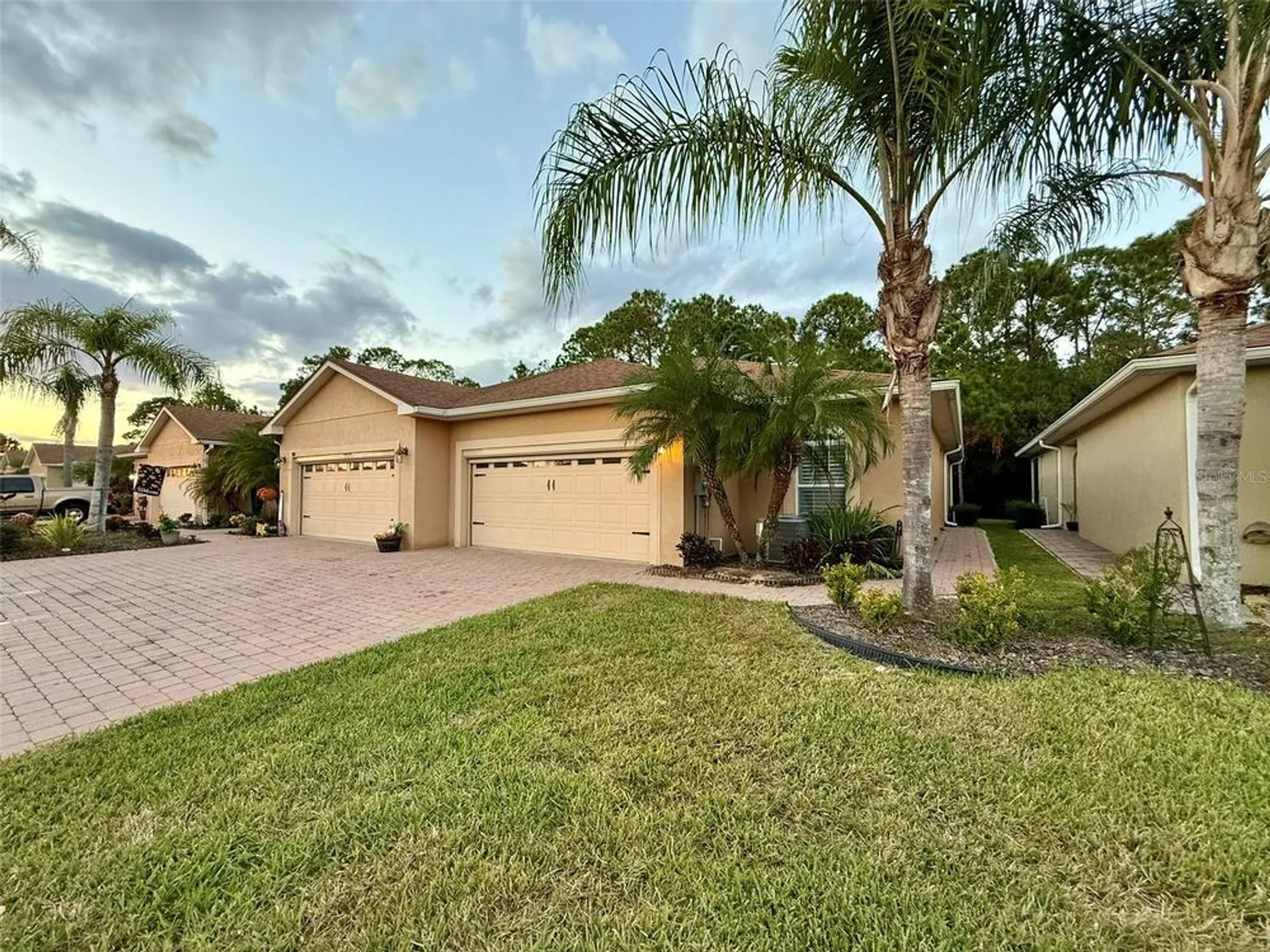 Property Slideshow image 1 of 32 | 1579 vienna square dr, Winter Haven, FL, 33884