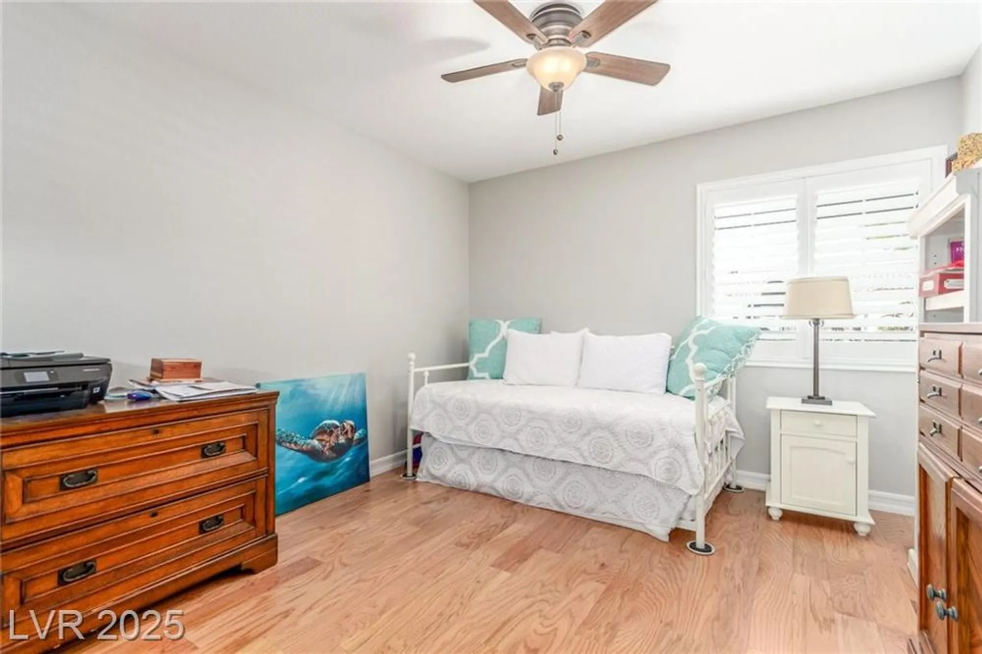 Property Slideshow image 25 of 30 | 2456 desert glen dr, Las Vegas, NV, 89134