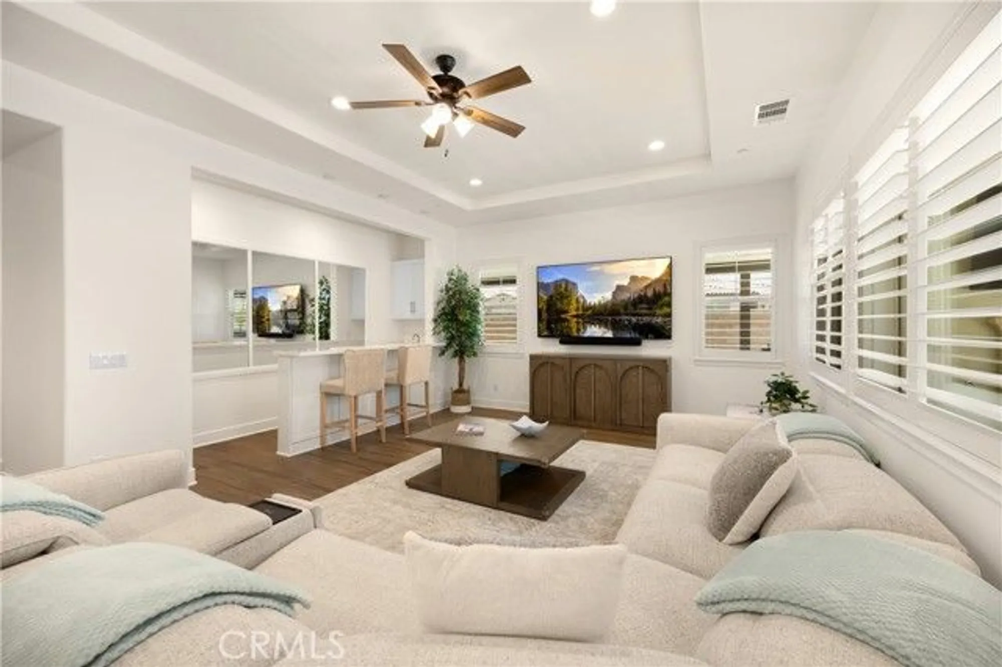 Property Slideshow image 21 of 68 | 11638 oakton way, Corona, CA, 92883