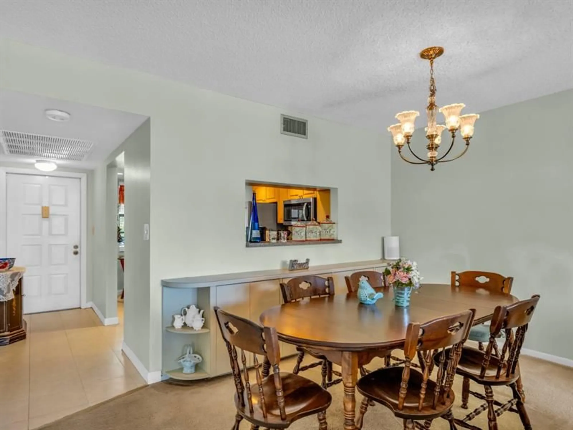 Property Slideshow image 17 of 51 | 1101 colony point cir 422, Pembroke Pines, FL, 33026