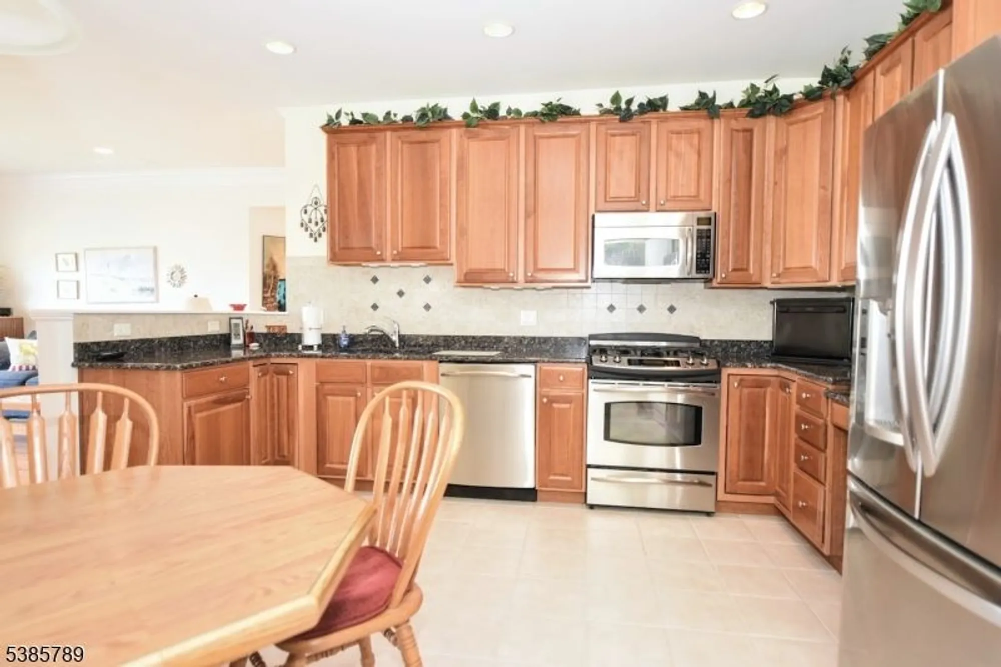 Property Slideshow image 4 of 29 | 4321 warrens way # 321, Wanaque, NJ, 07465