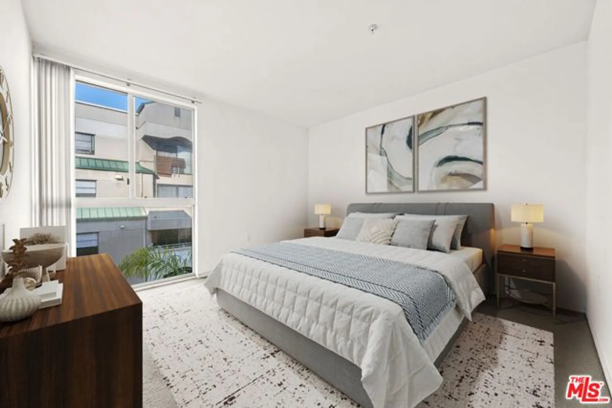 Property Slideshow image 2 of 35 | 267 s san pedro st unit 508, Los Angeles, CA, 90012