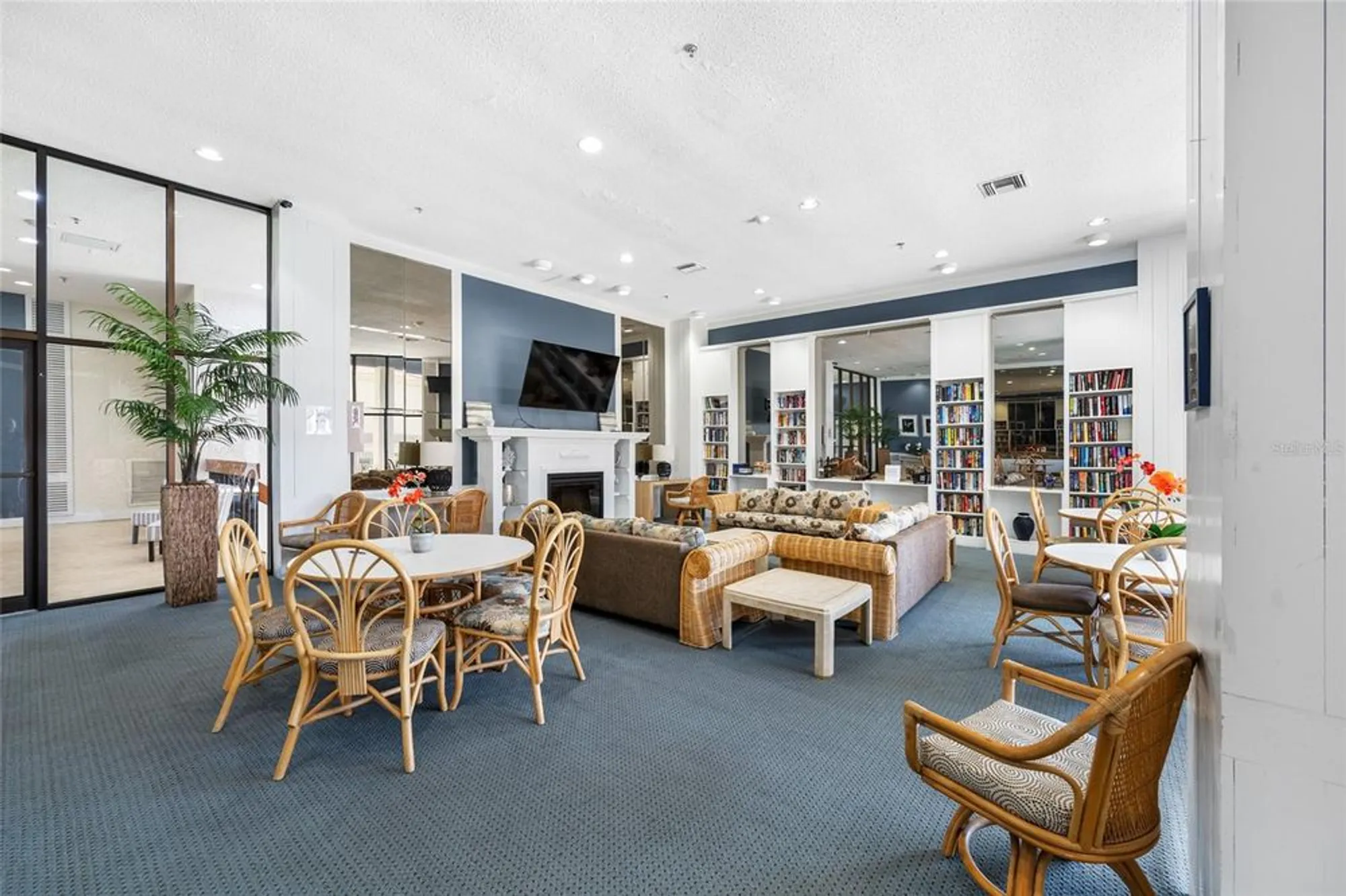 Property Slideshow image 42 of 54 | 6372 palma del mar blvd s apt 601, St Petersburg, FL, 33715