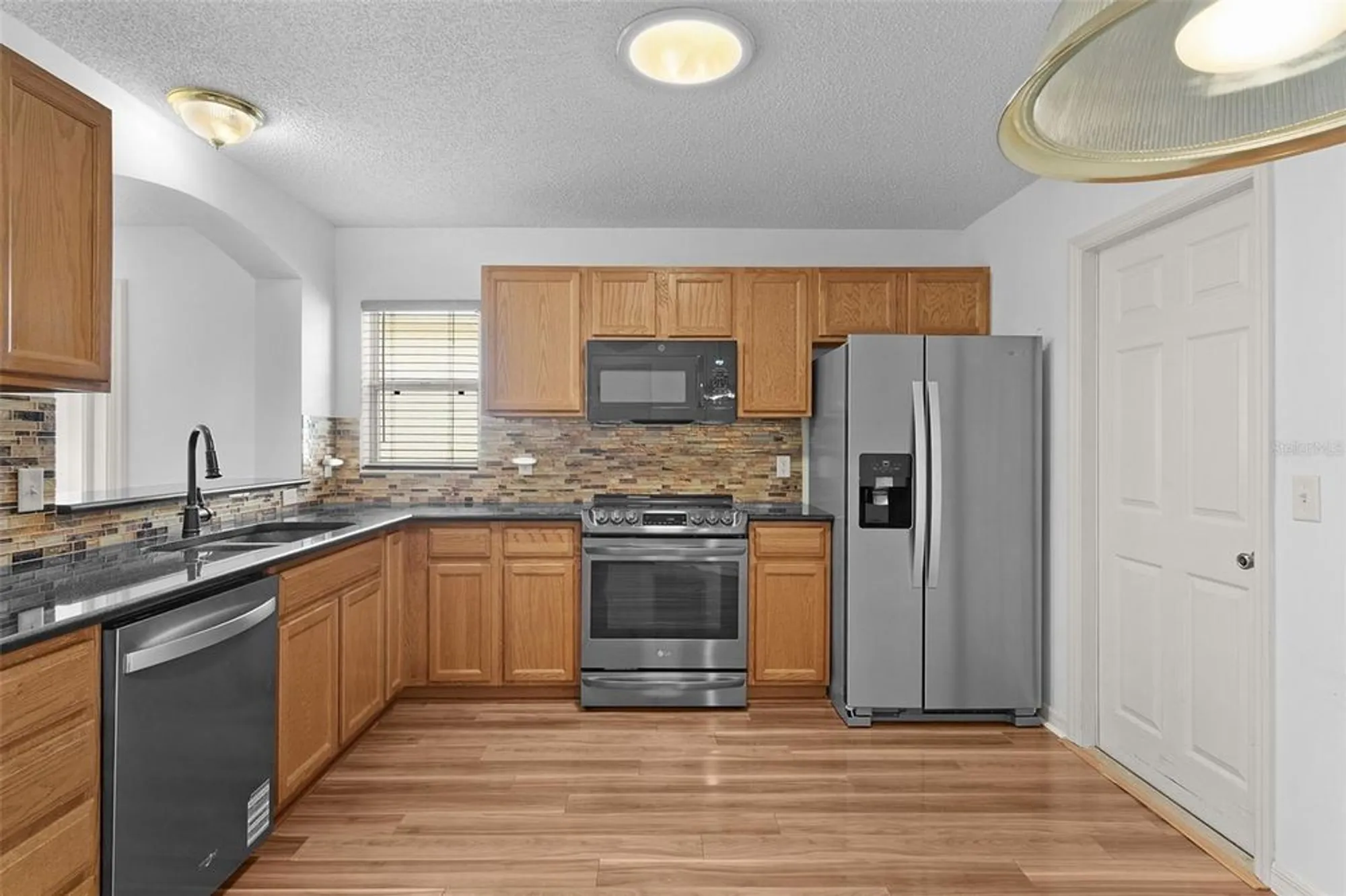 Property Slideshow image 14 of 40 | 7858 se 171st buchanan pl, The Villages, FL, 32162