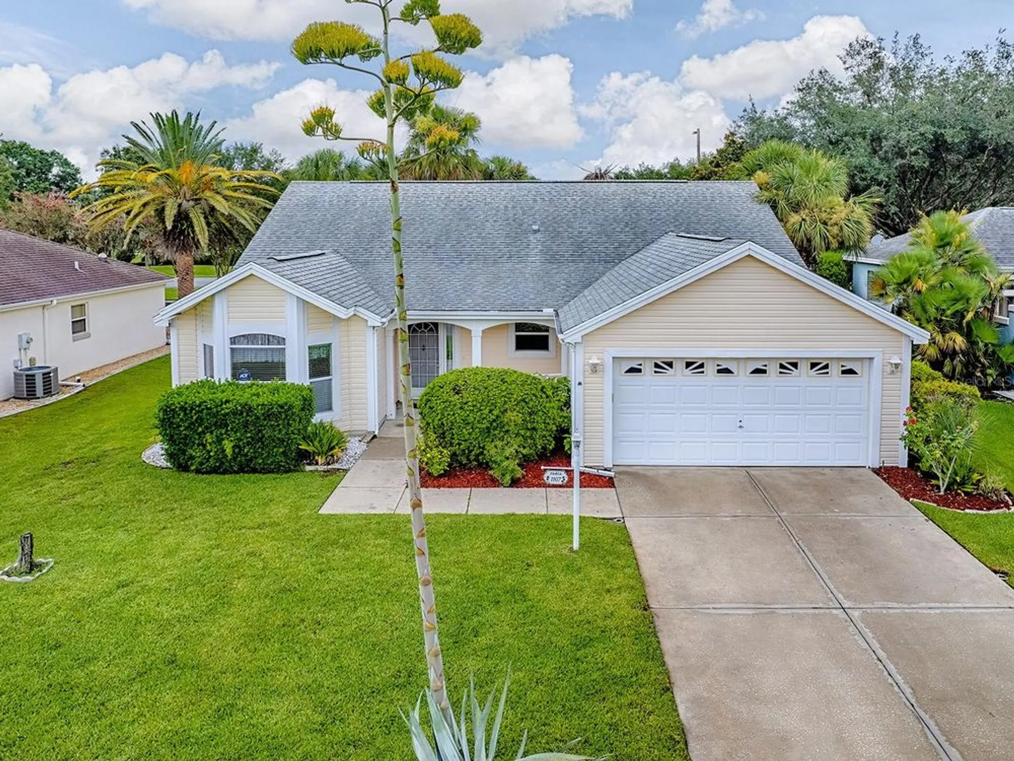 Property Slideshow image 55 of 75 | 1107 san antonio ln, The Villages, FL, 32159