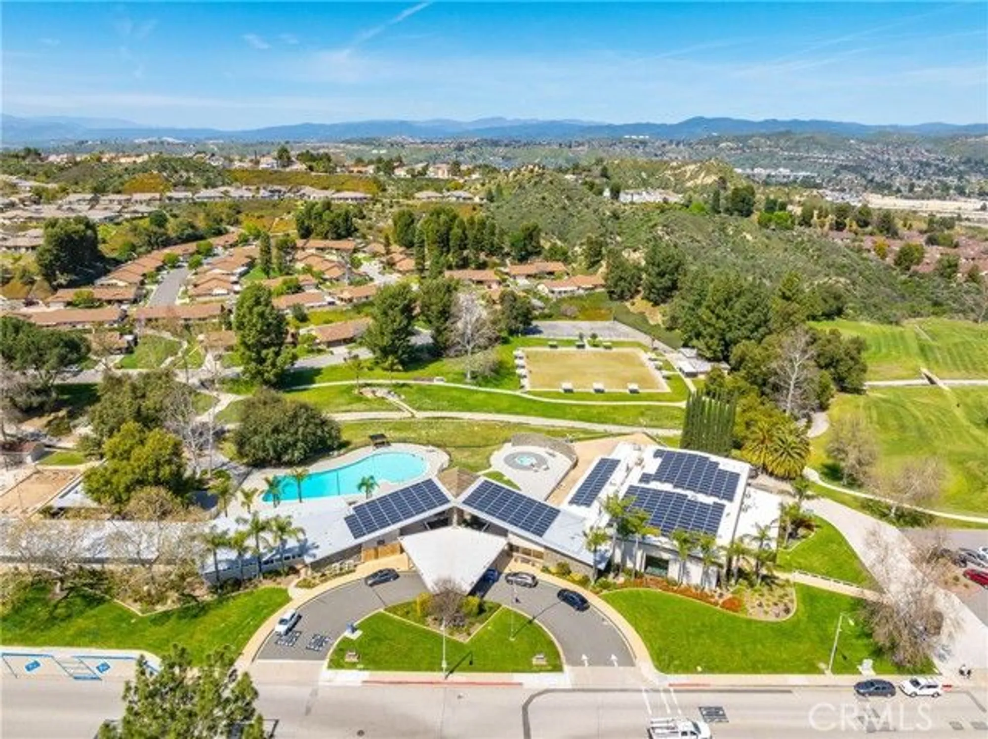 Property Slideshow image 26 of 30 | 19427 oak crossing rd, Newhall, CA, 91321