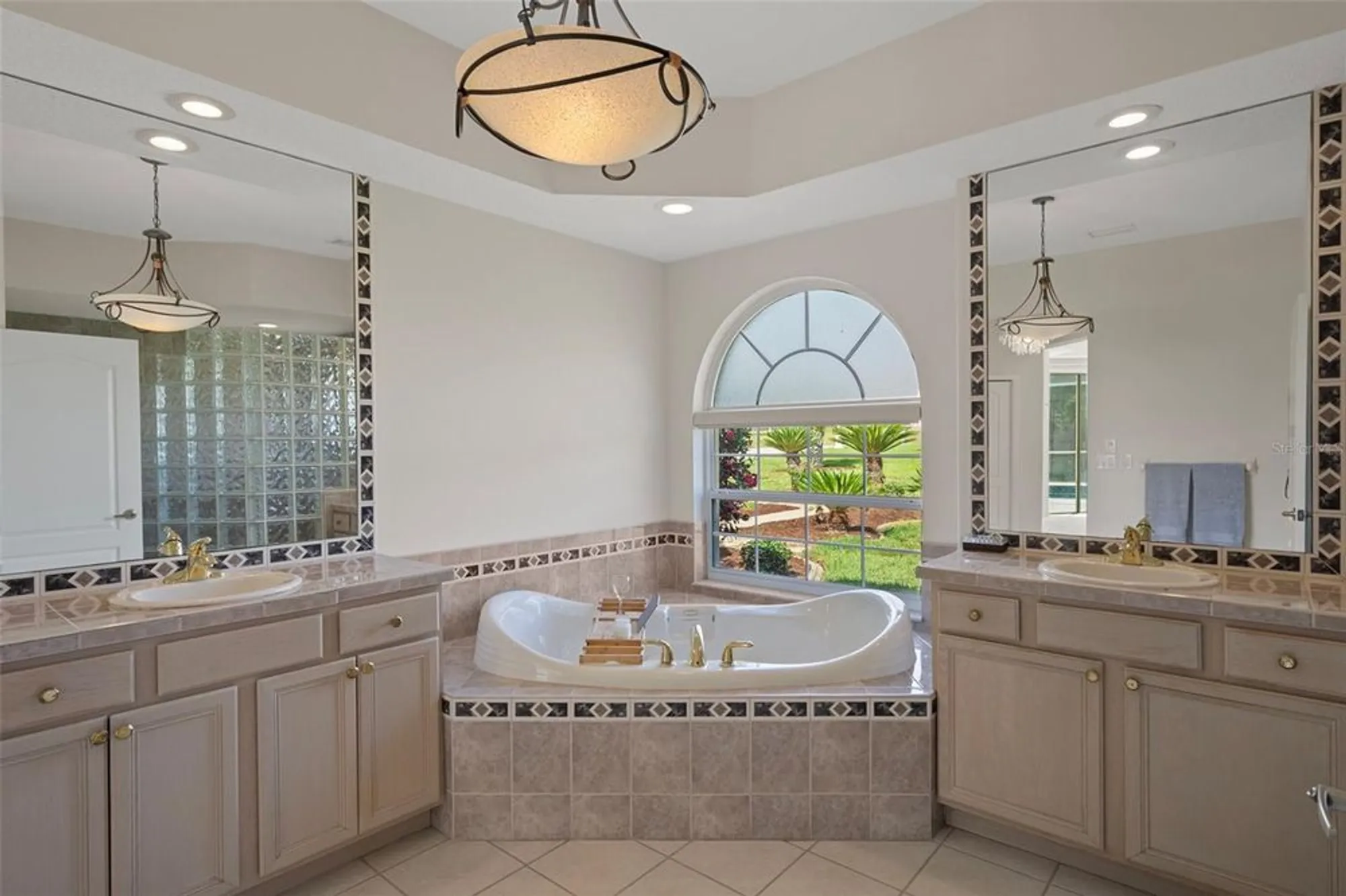 Property Slideshow image 31 of 93 | 576 w fenway dr, Hernando, FL, 34442