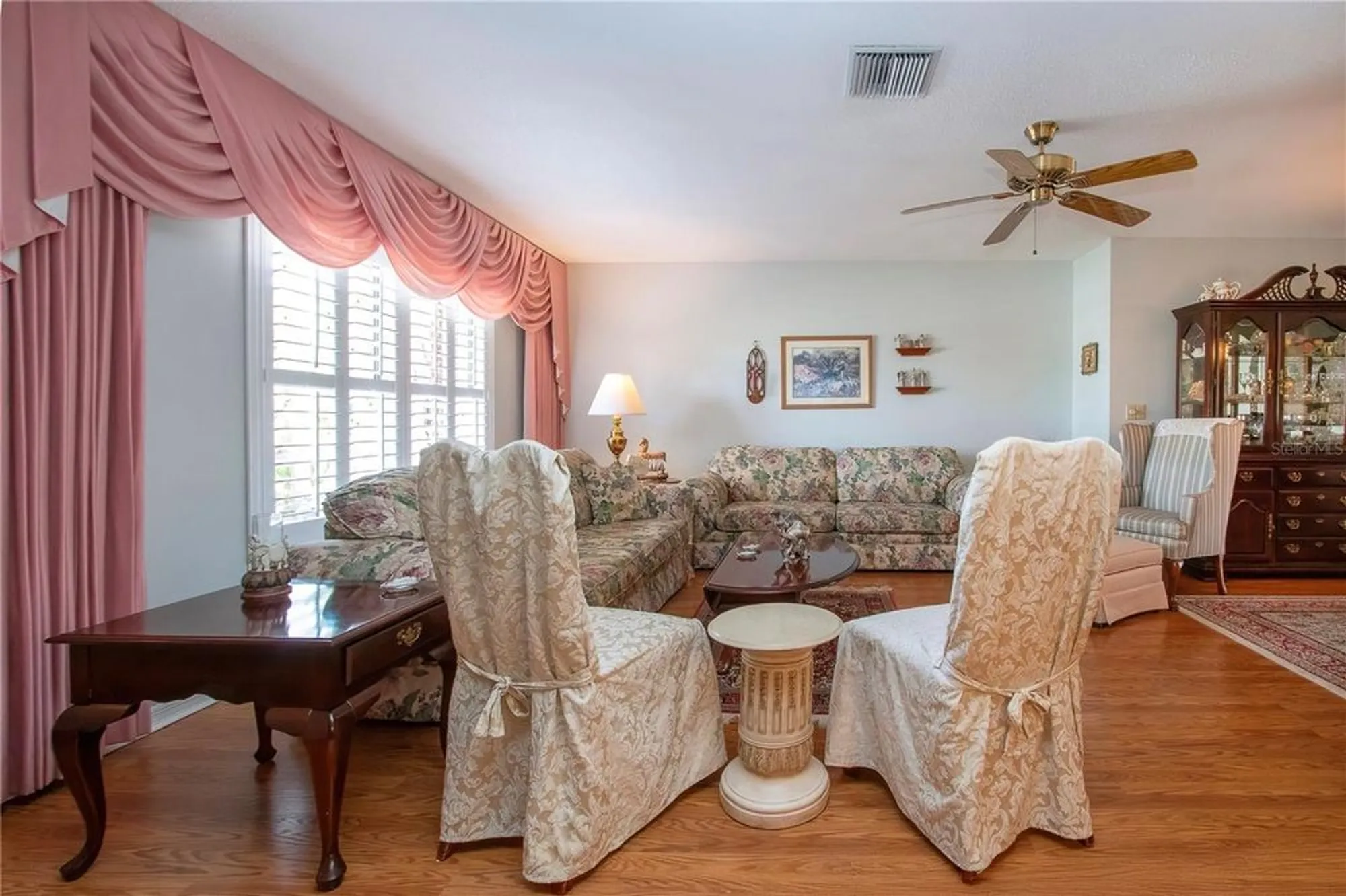 Property Slideshow image 5 of 49 | 1201 bluewater dr, Sun City Center, FL, 33573