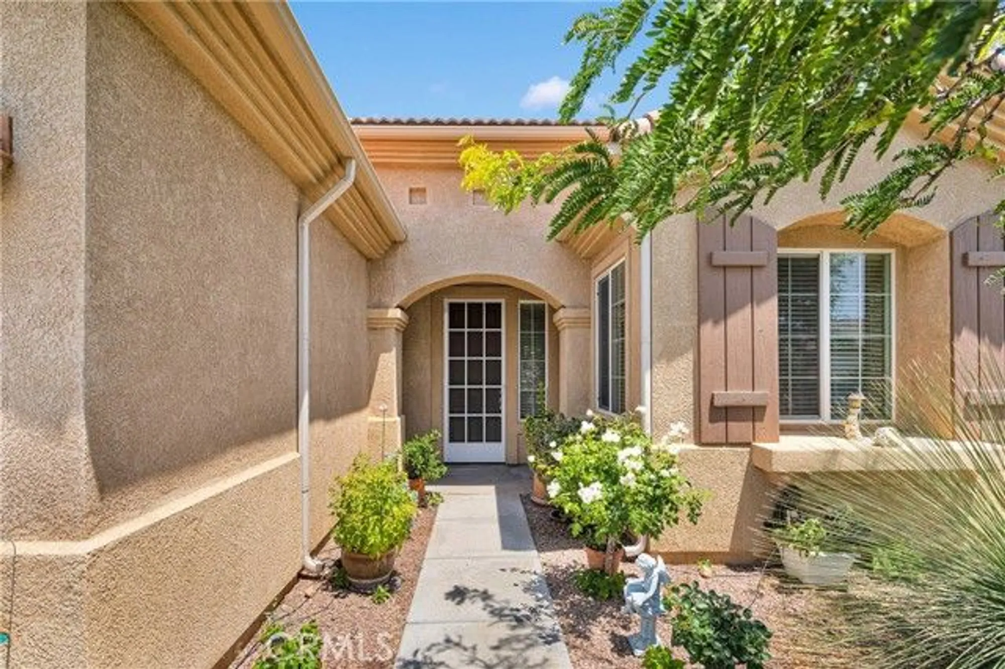 Property Slideshow image 4 of 41 | 10577 bridge haven rd, Apple Valley, CA, 92308