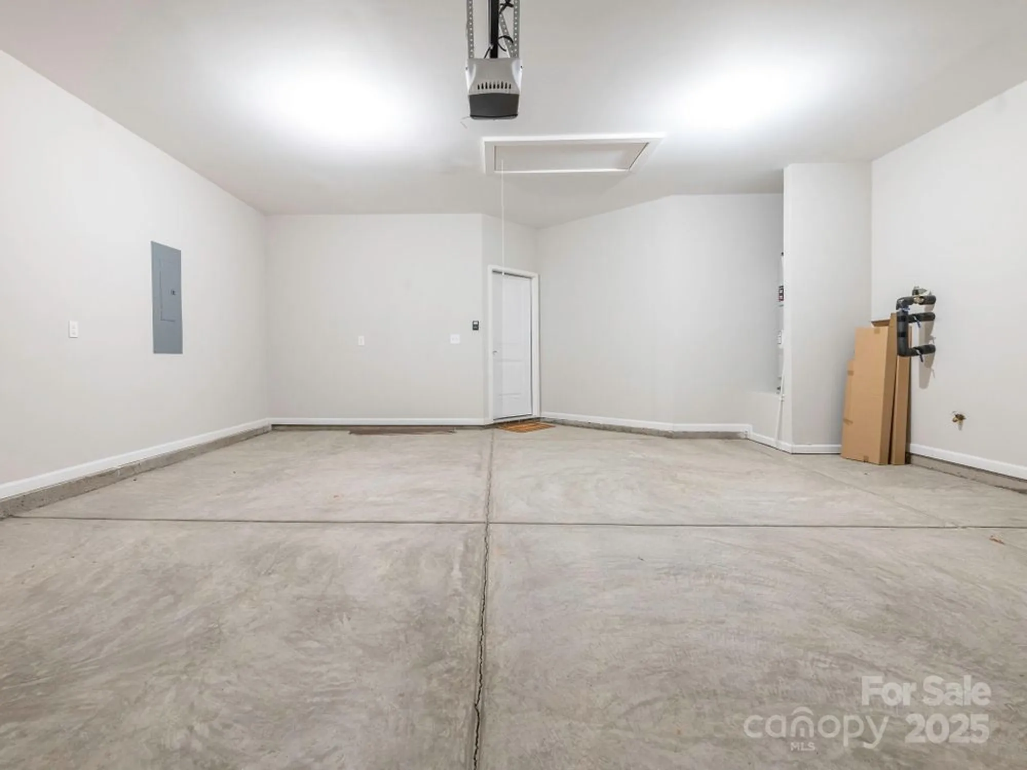 Property Slideshow image 41 of 48 | 1346 millview ln, Matthews, NC, 28104